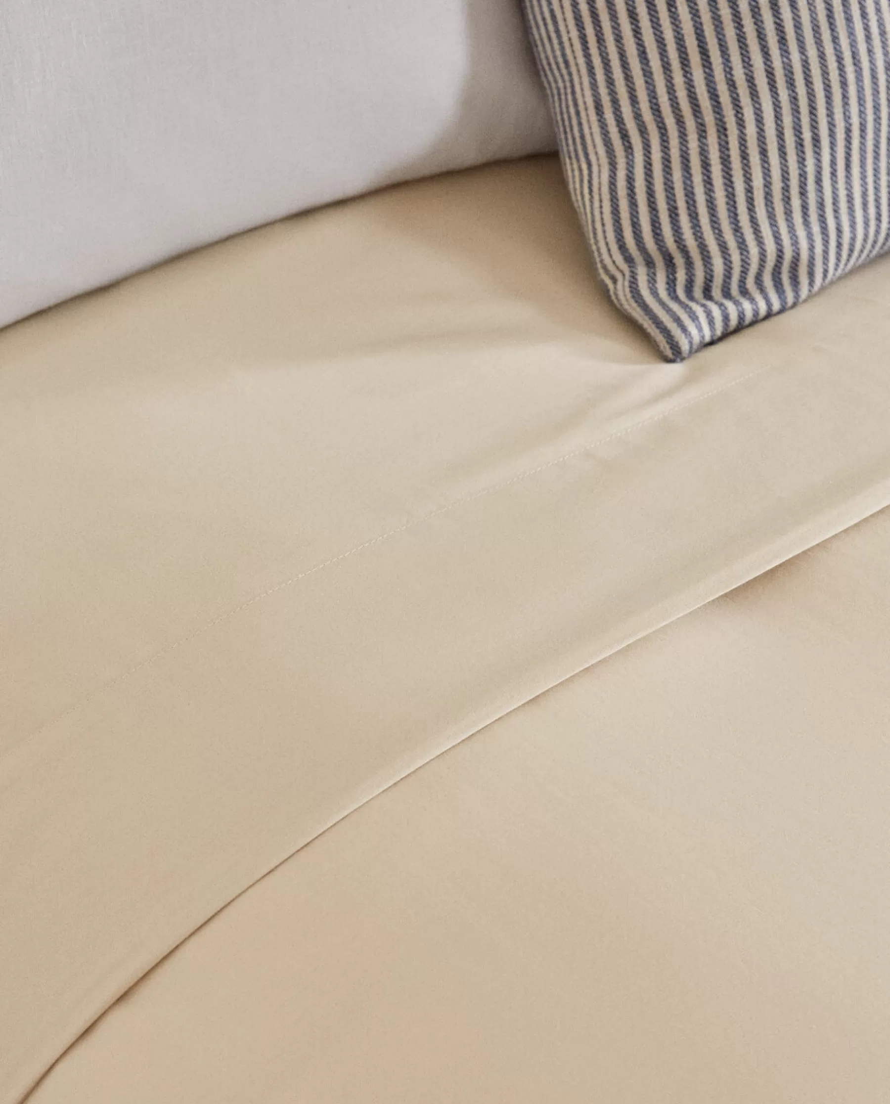 ZARA Home (180 Thread Count) Cotton Percale Duvet Cover | Duvet Covers