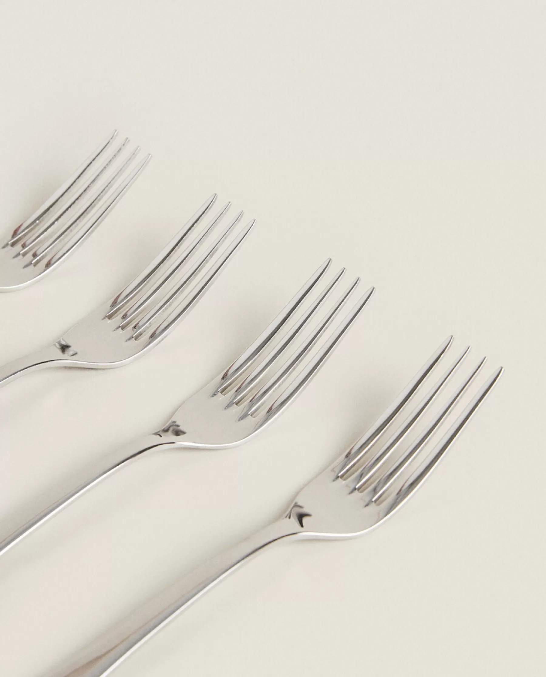 ZARA Home 4-Piece Classic Fork Box | Cutlery