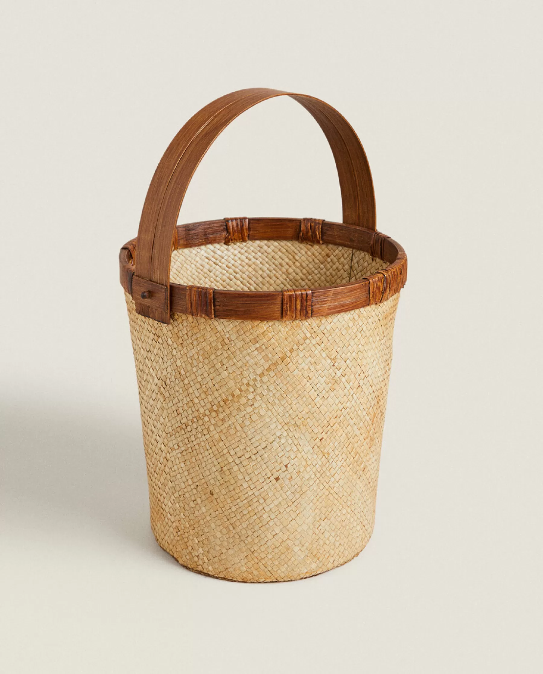 ZARA Home Basket With Handle | Baskets