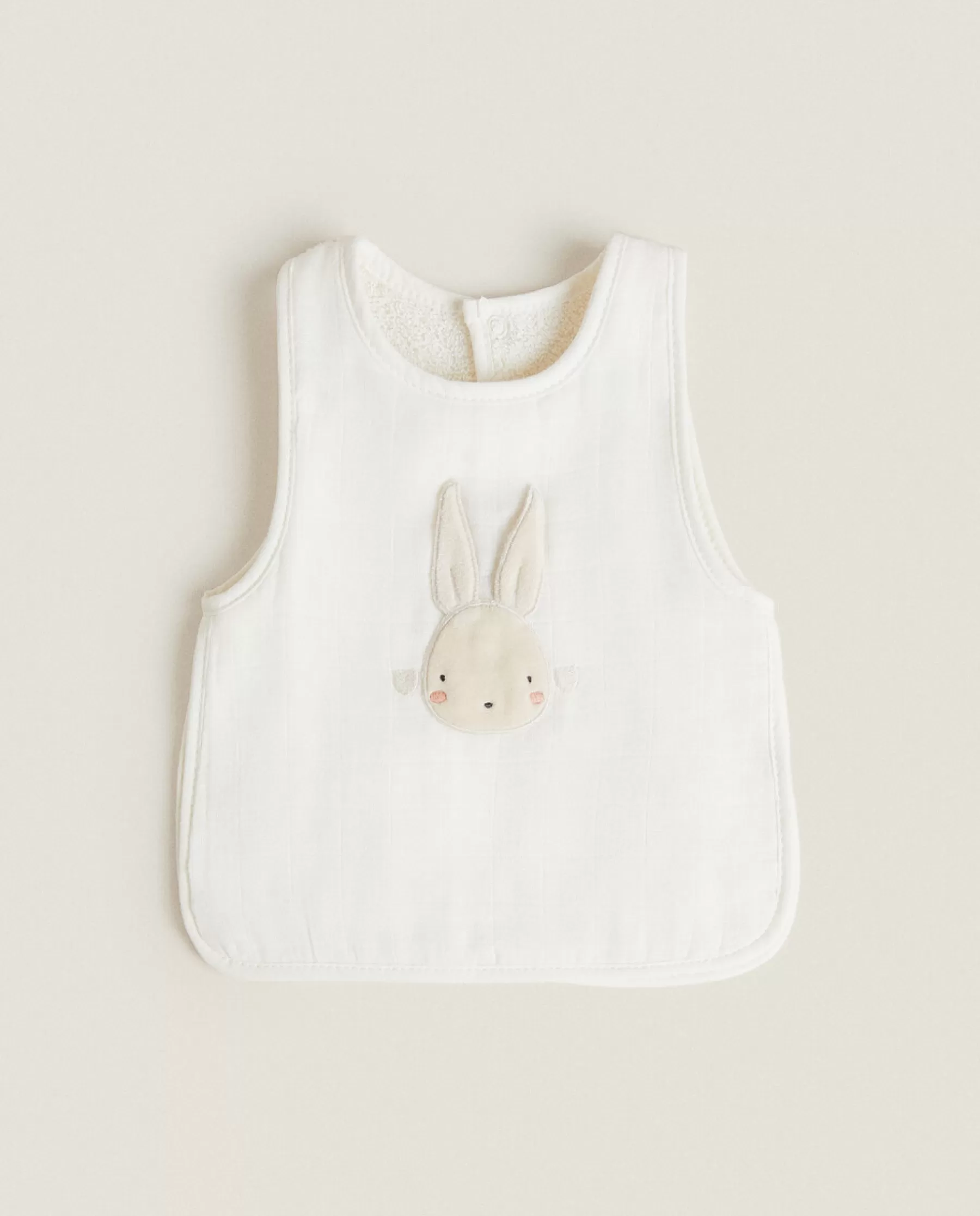 ZARA Home Bib With Bunny Applique | Mealtime