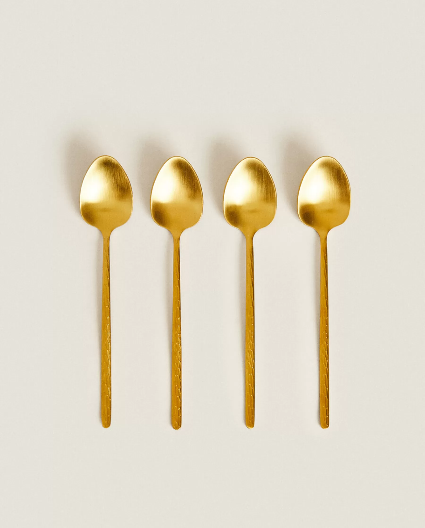 ZARA Home Box Of 4 Dessert Spoons With Hammered Handle | Cutlery