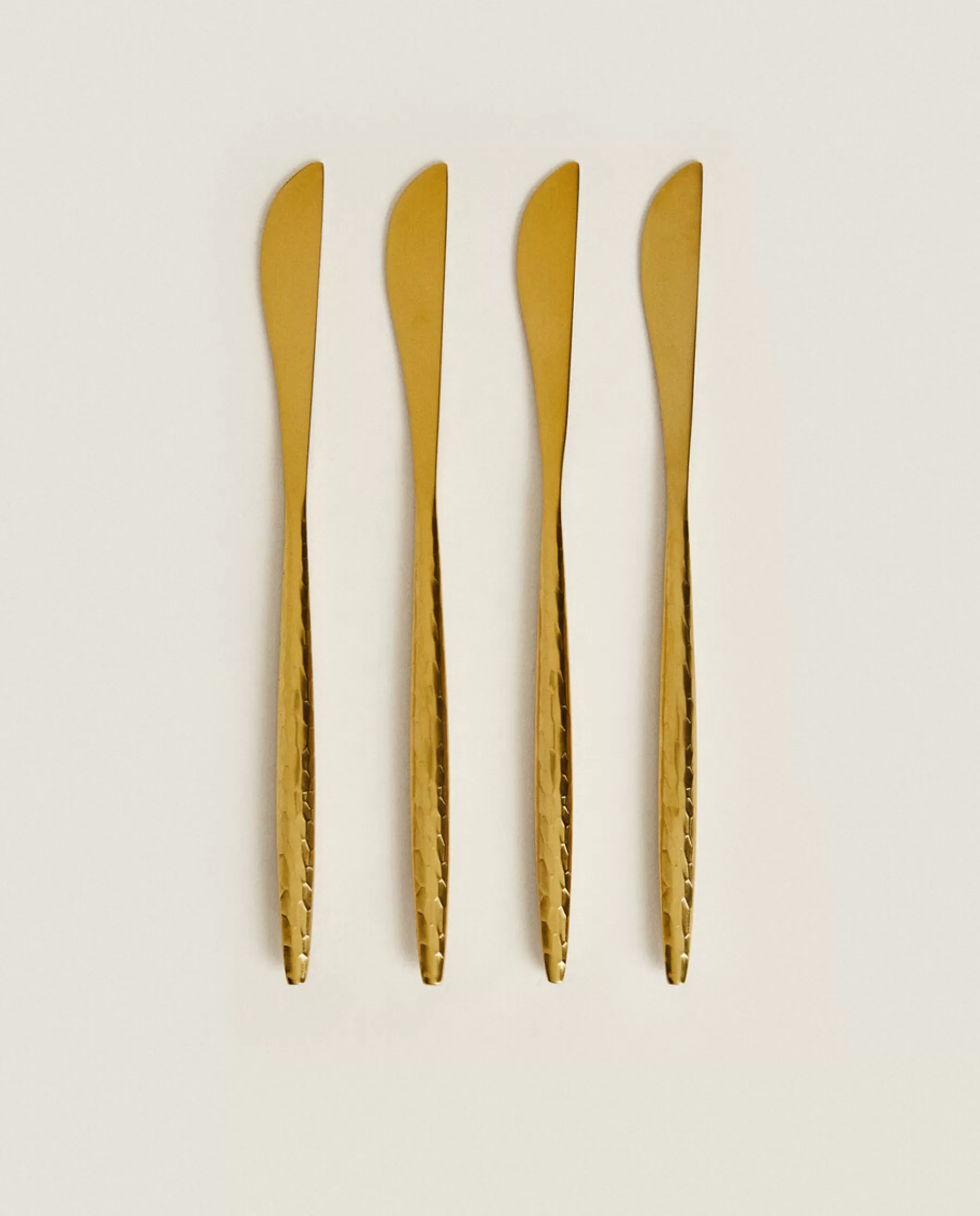 ZARA Home Box Of 4 Knives With Hammered Handle | Cutlery