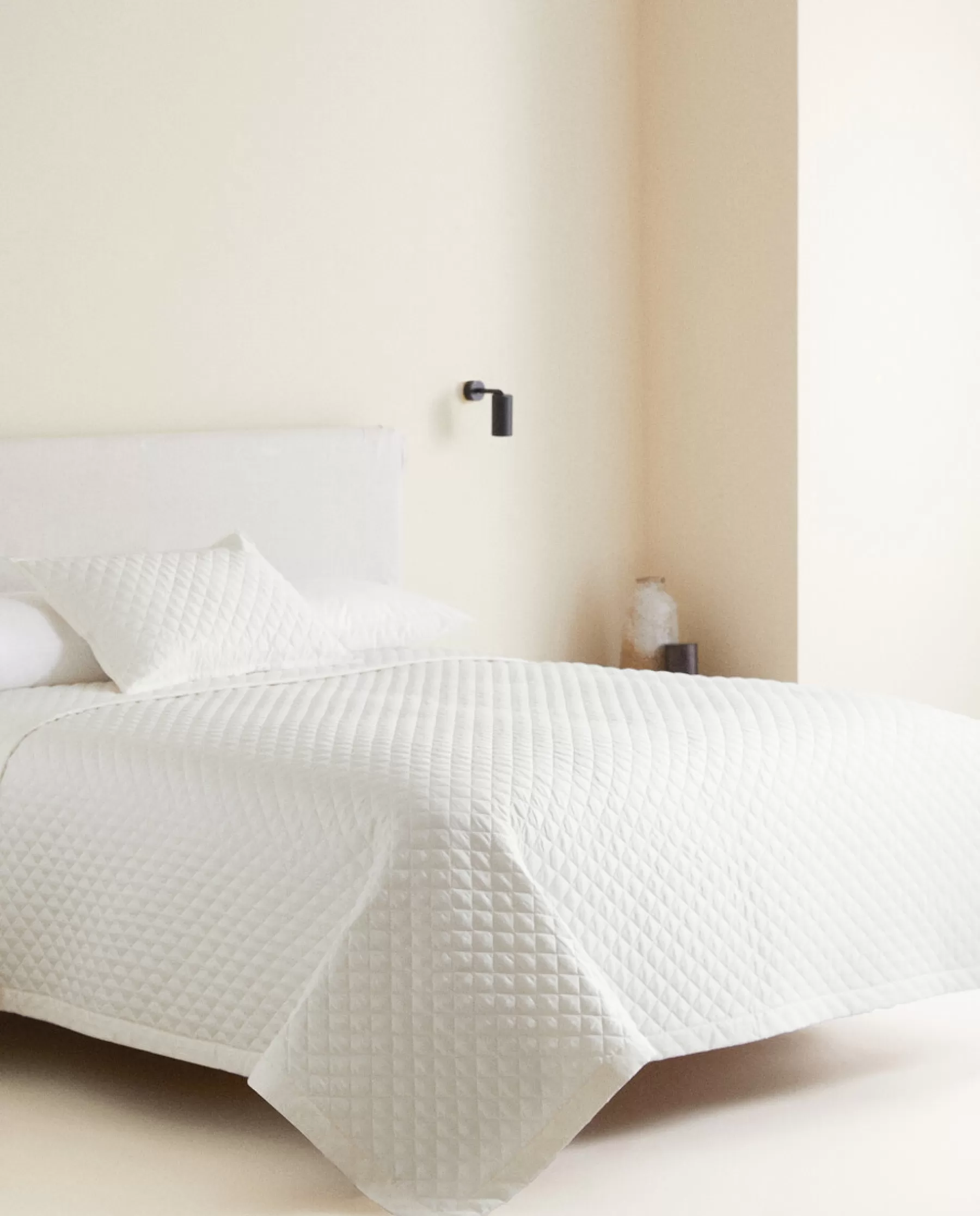 ZARA Home Diamond-Pattern Quilt | Quilts