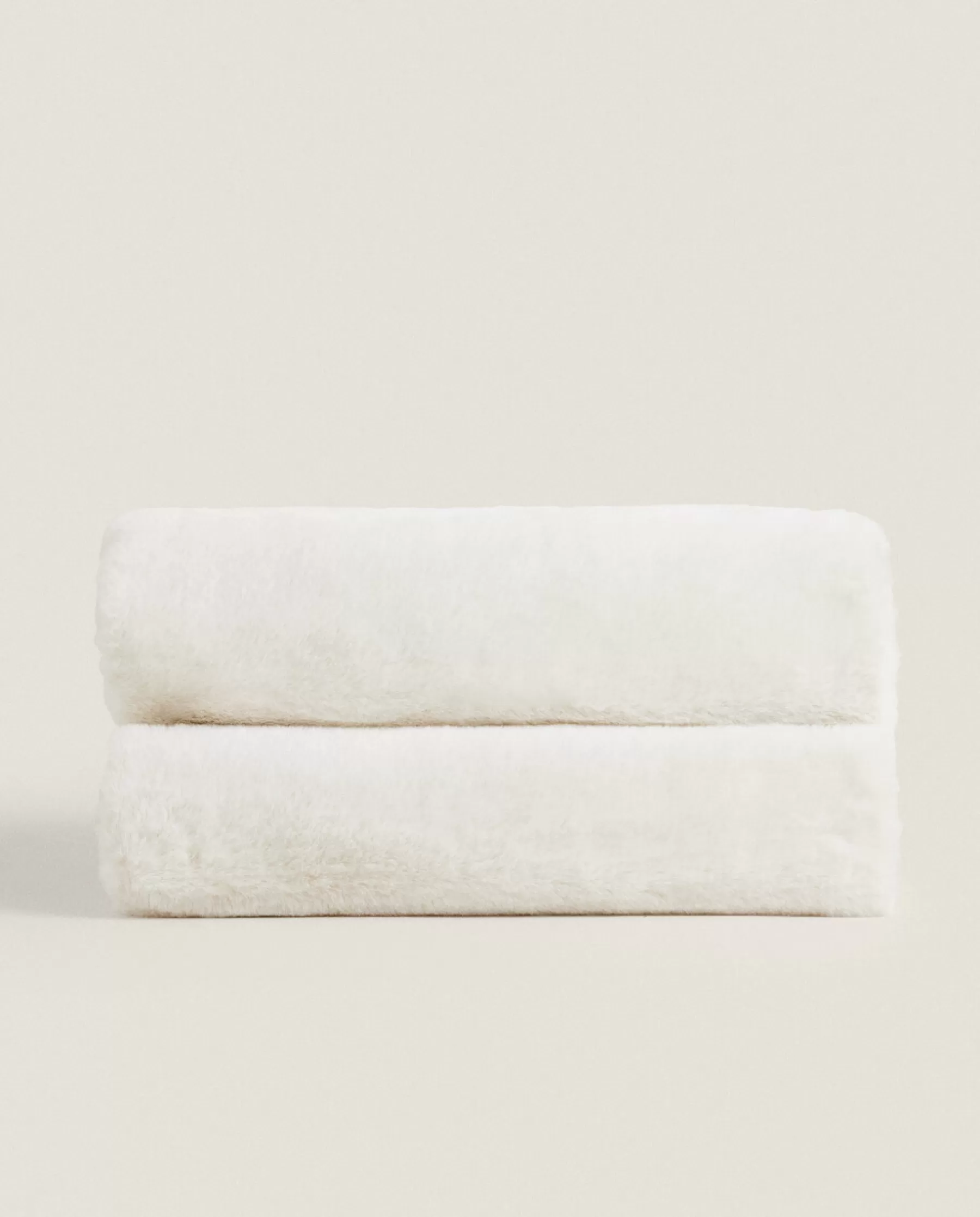 ZARA Home Double-Textured Faux Fur Blanket | Blankets