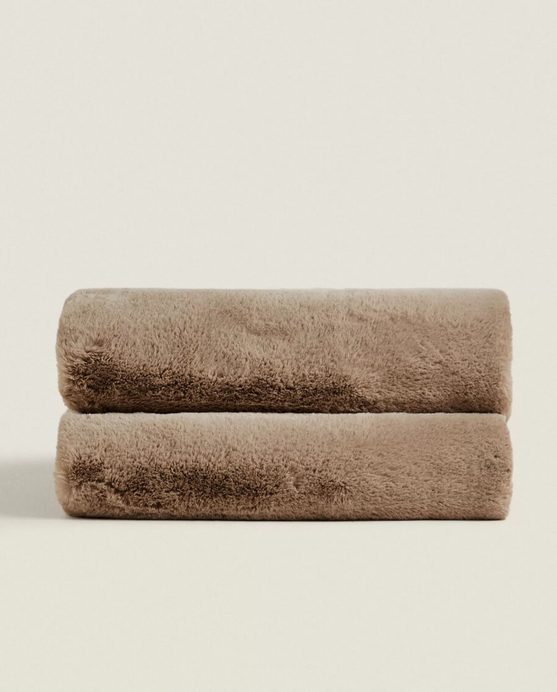 ZARA Home Double-Textured Faux Fur Blanket | Blankets