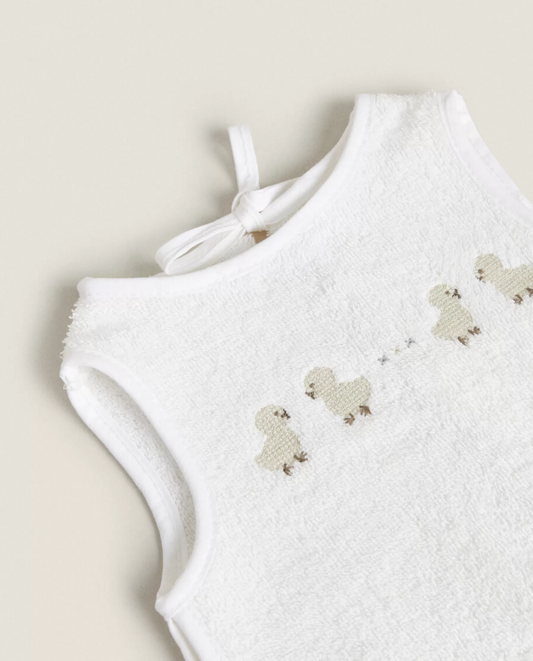 ZARA Home Duck Cross-Stitch Bib | Mealtime