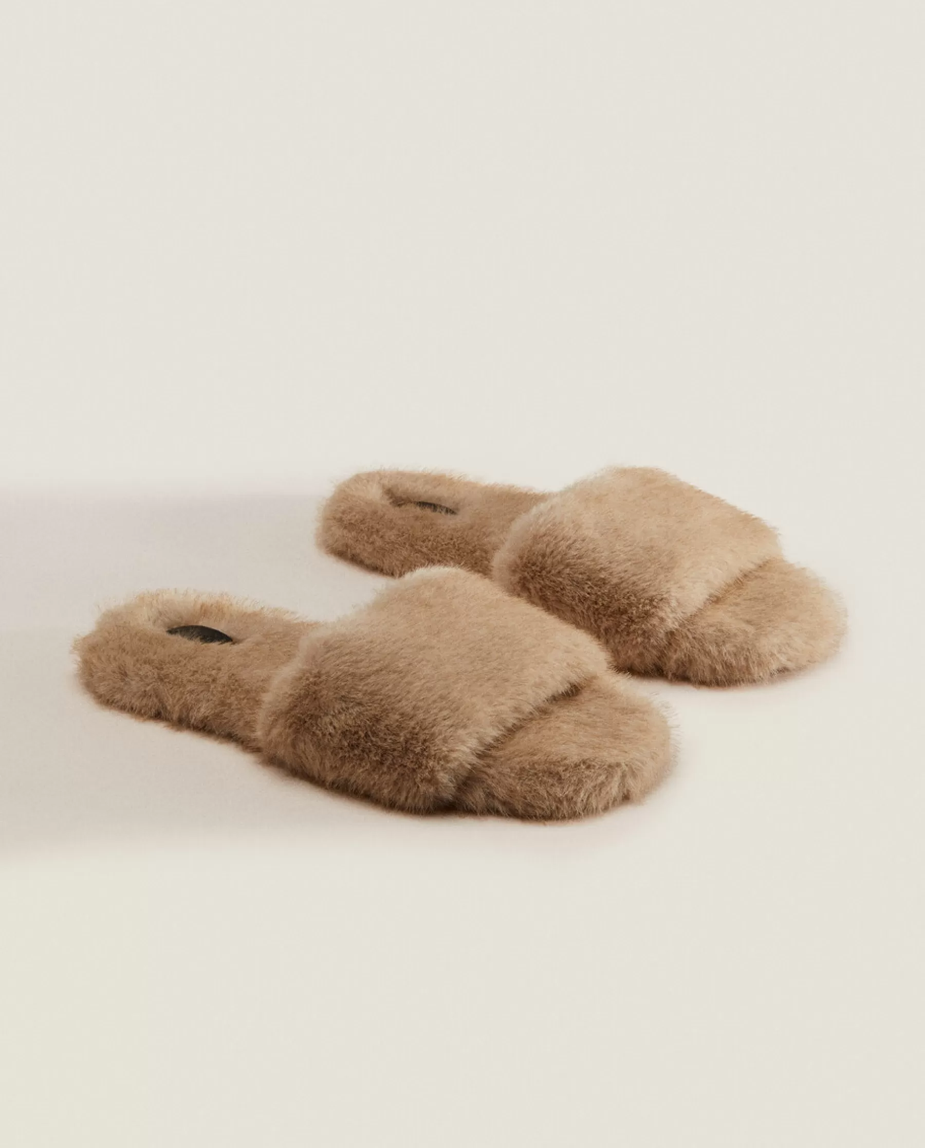 ZARA Home Faux Fur Slider Slippers | Woman