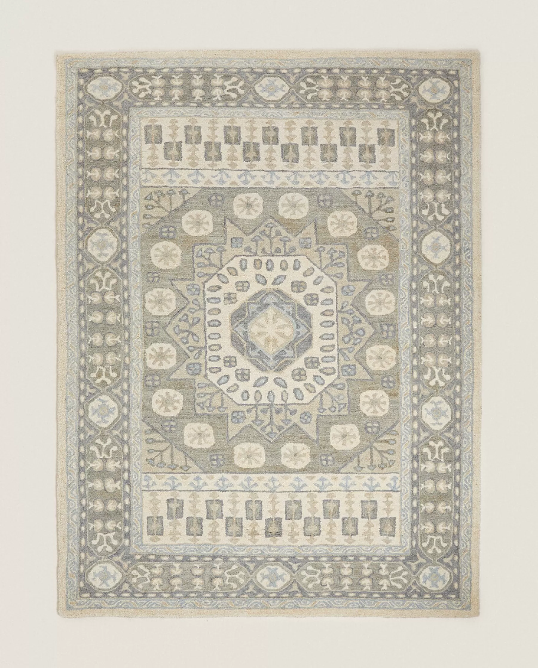 ZARA Home Geometric Wool Rug | Vintage Design