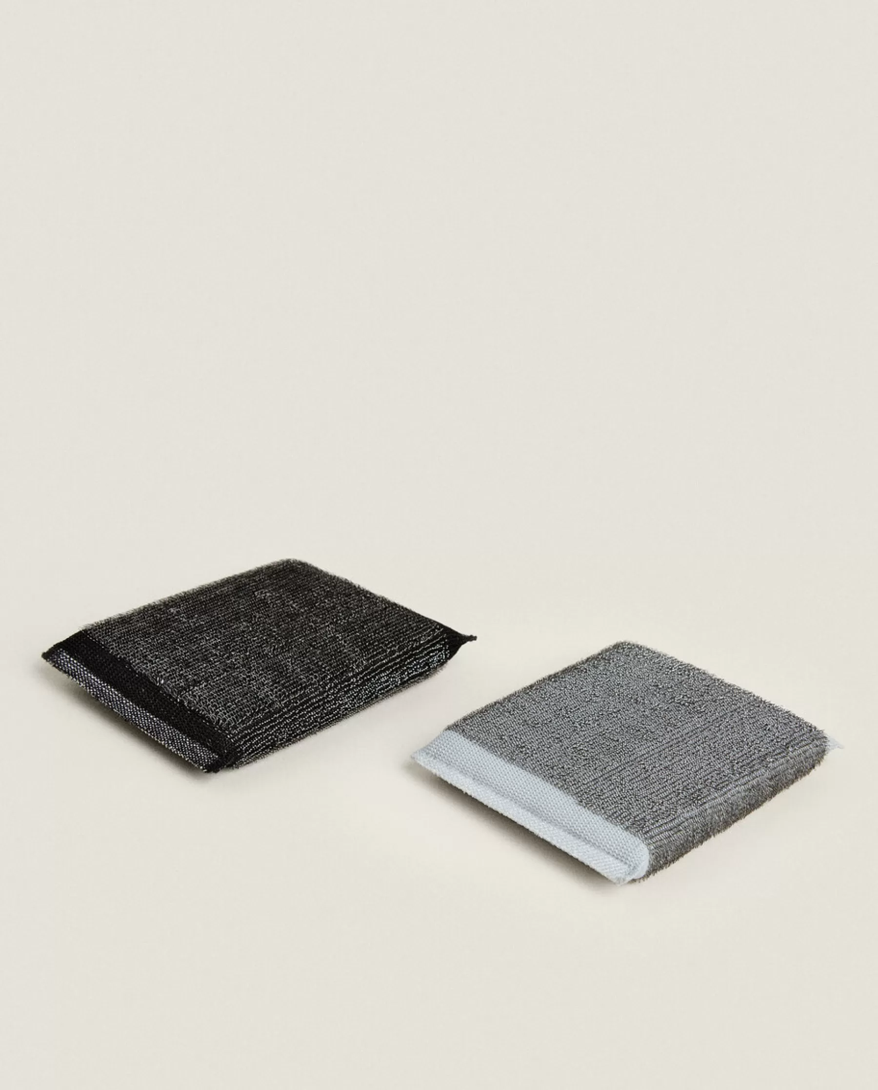 ZARA Home Grey And Black Scrubber (Set Of 2) | Cleaning