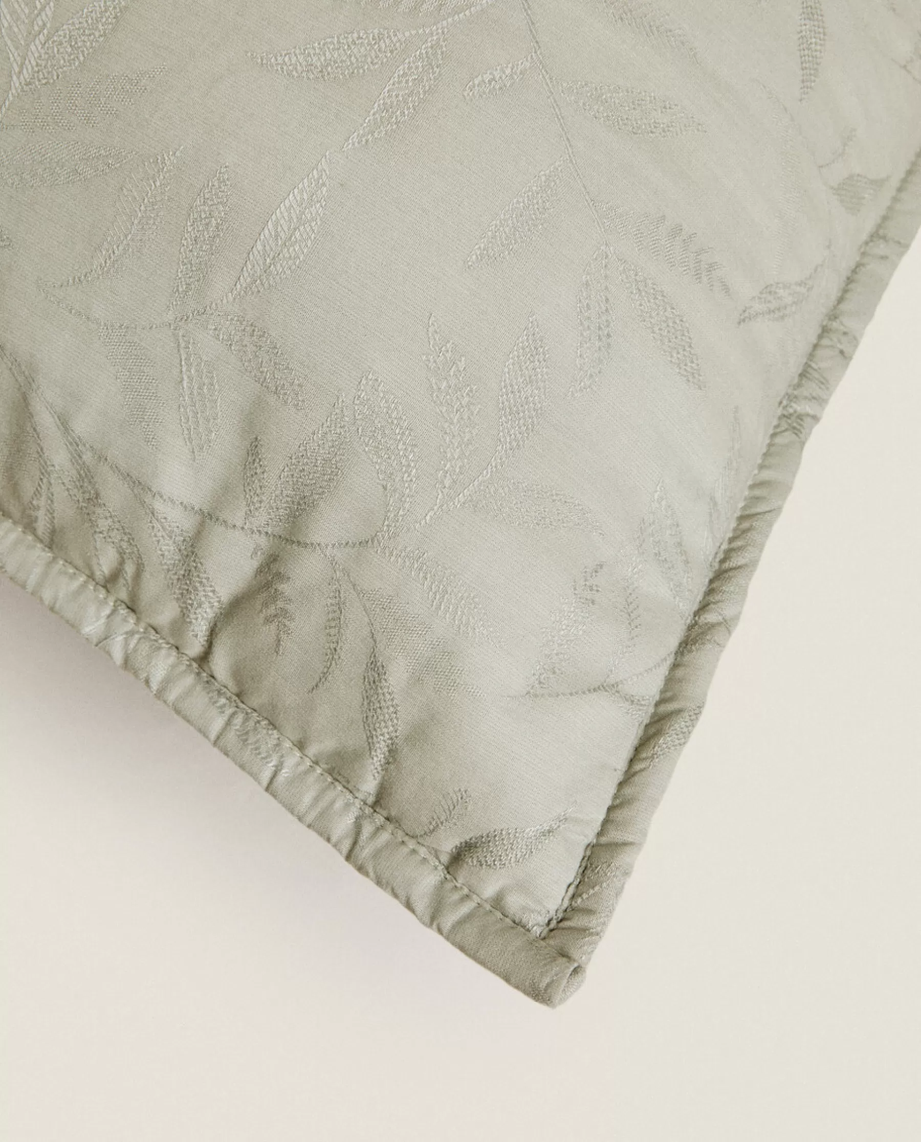 ZARA Home Jacquard Throw Pillow Cover | Quilts