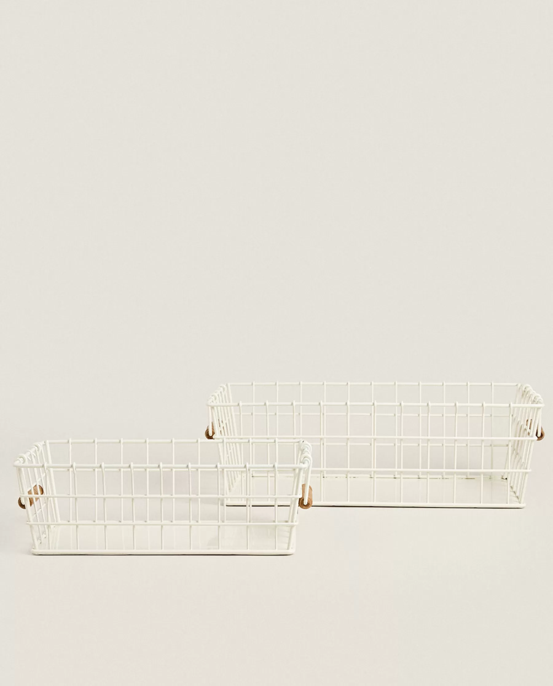 ZARA Home Lacquered Metal Basket | Cleaning