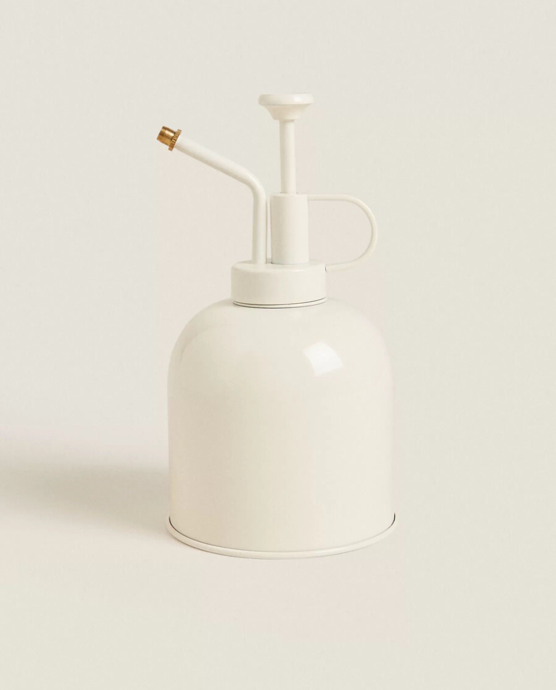 ZARA Home Lacquered Steel Sprayer | Garden