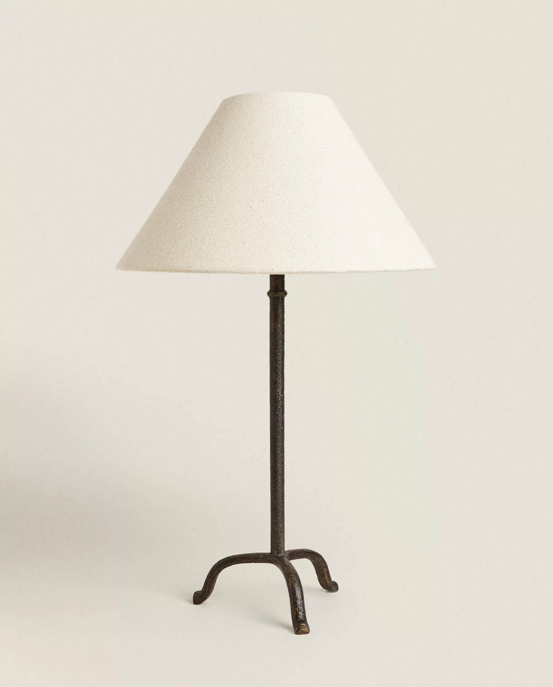 ZARA Home Lamp With Tripod Base | Lamps & Lighting