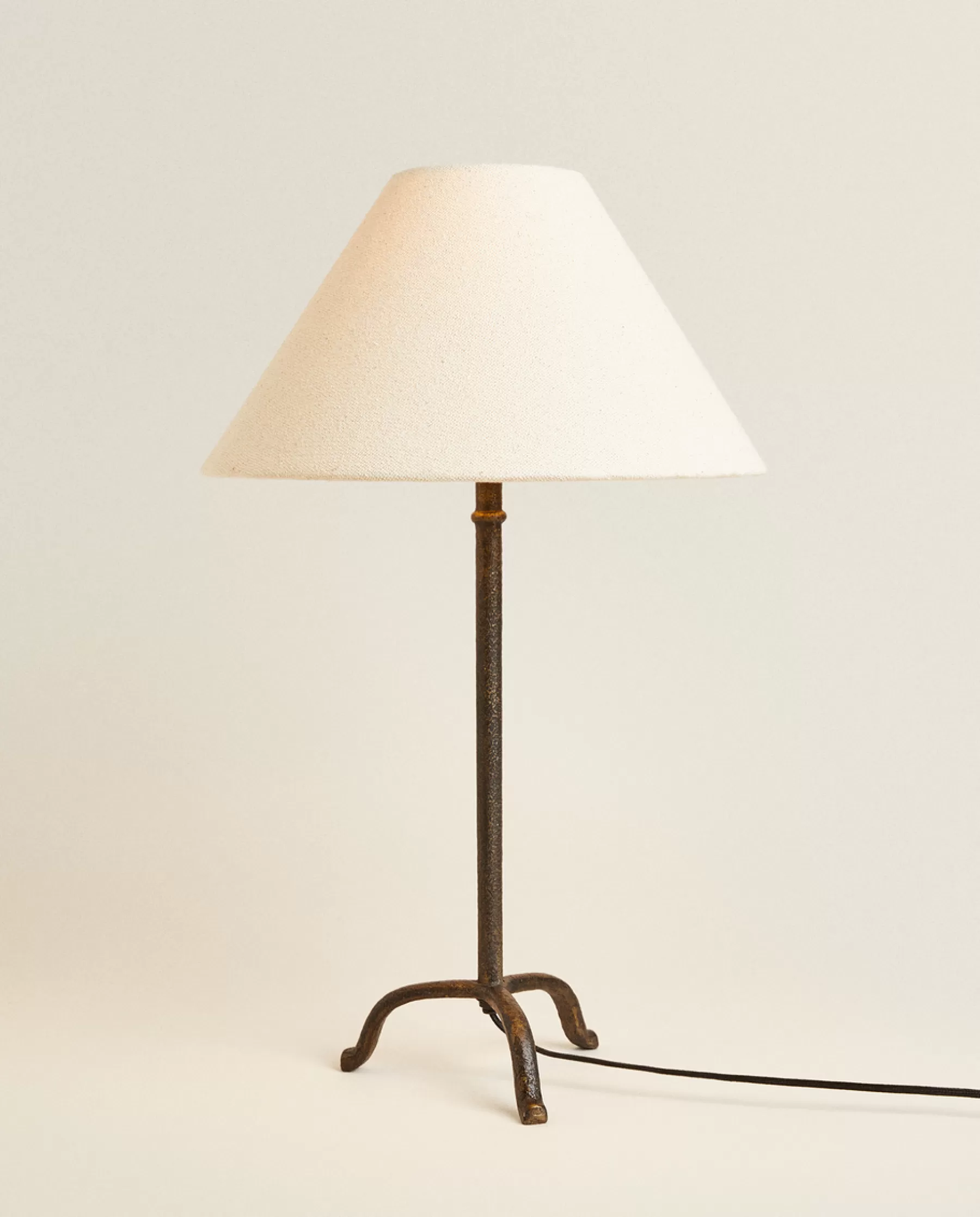 ZARA Home Lamp With Tripod Base | Lamps & Lighting