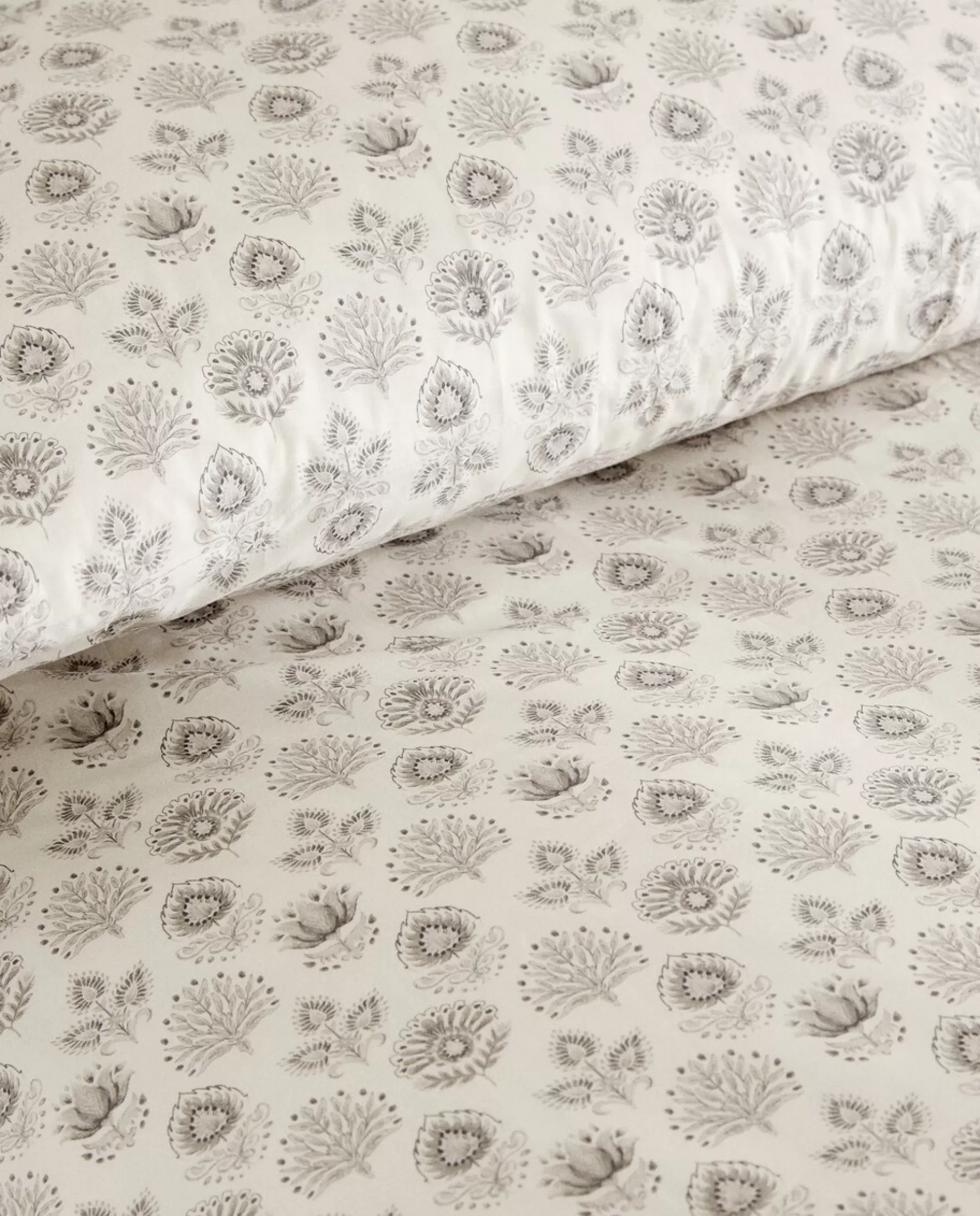 ZARA Home Leaf Print Duvet Cover | Duvet Covers