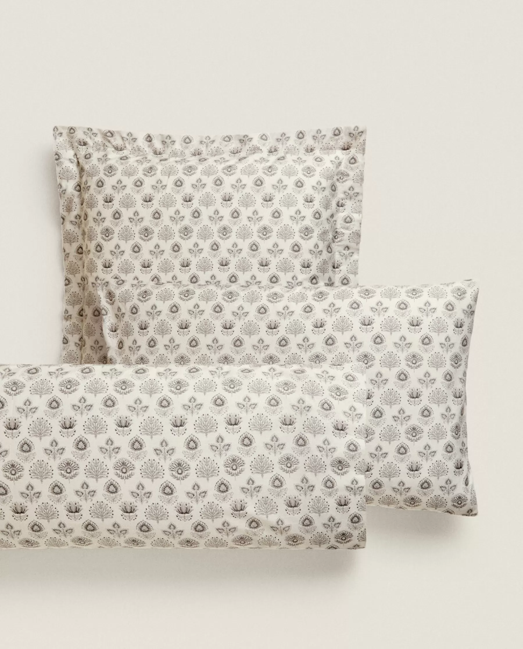 ZARA Home Leaf Print Pillowcase | Pillowcases