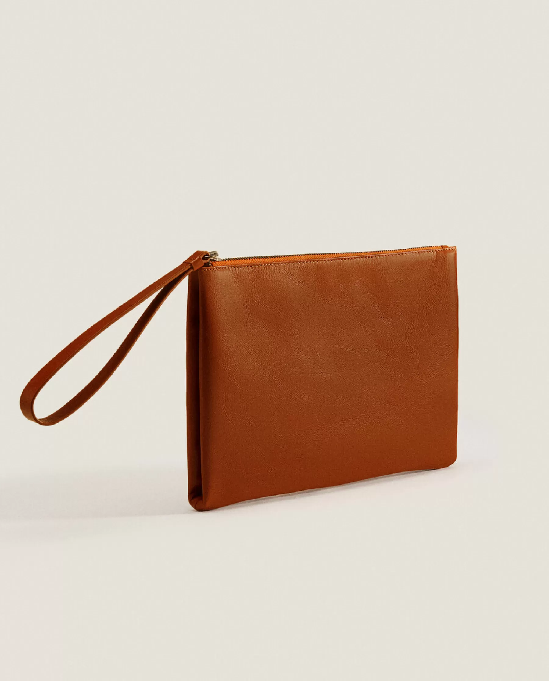 ZARA Home Leather Clutch Bag | Bags And Toiletry Bags