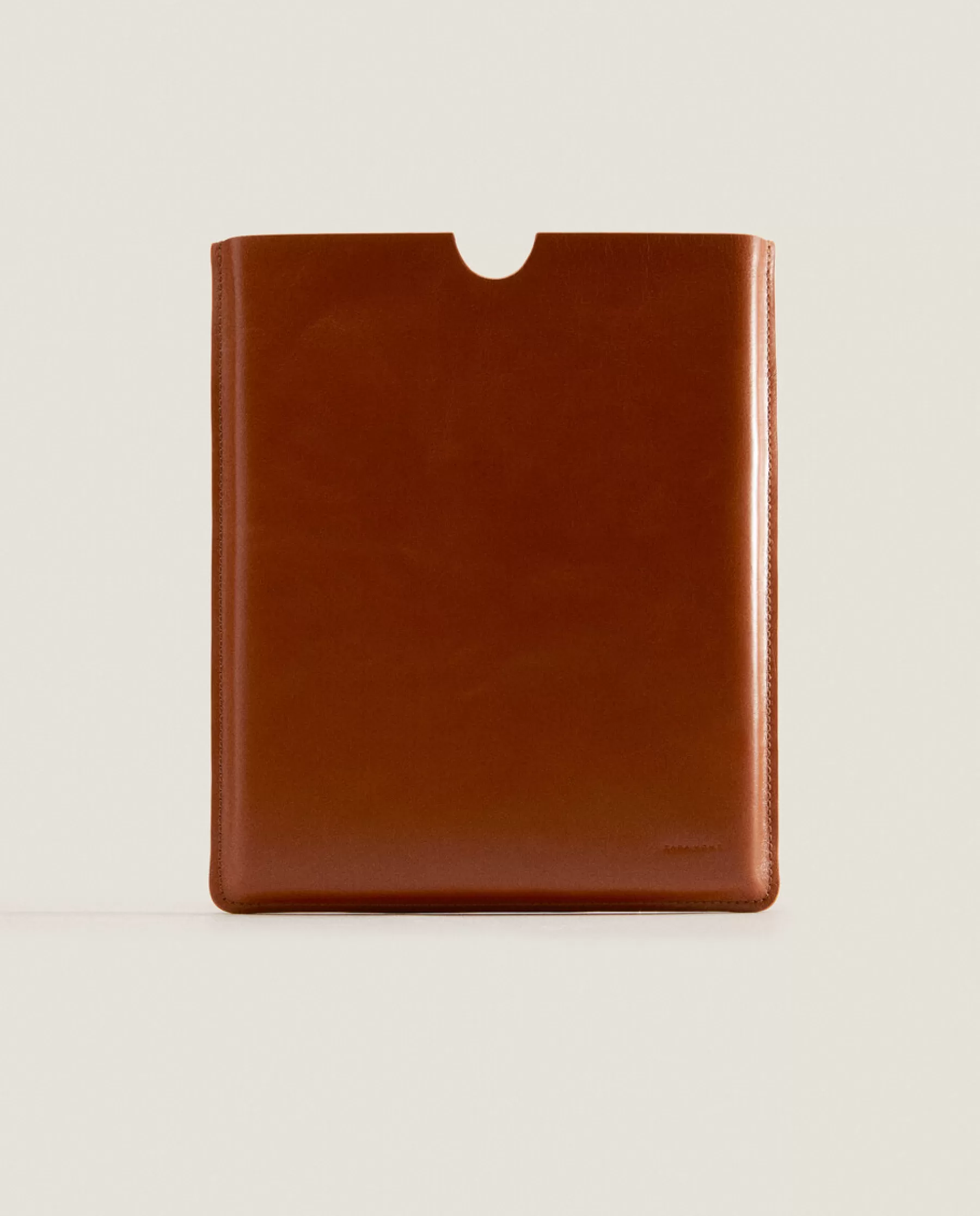 ZARA Home Leather Computer Or Tablet Case | Bags And Toiletry Bags