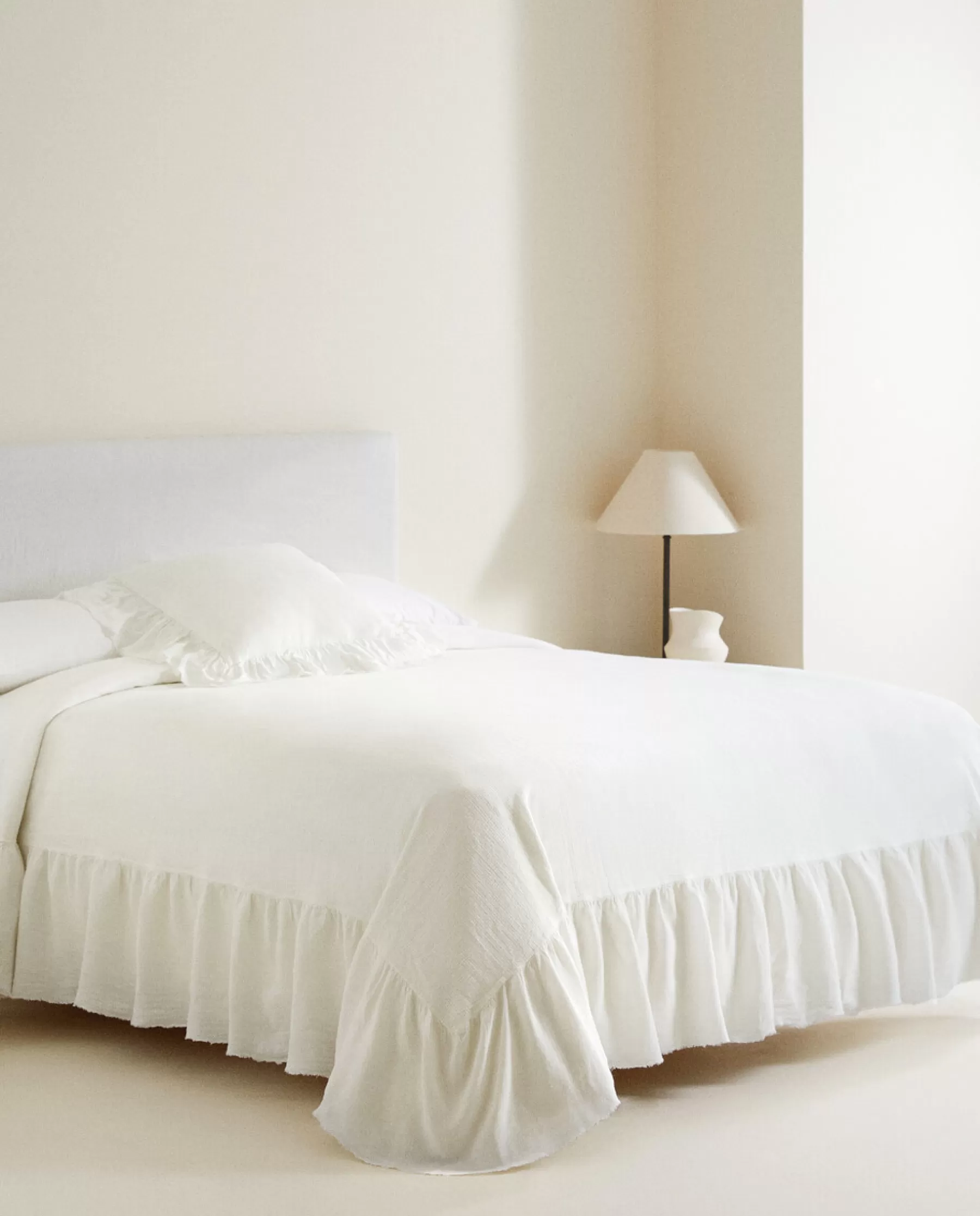 ZARA Home Linen Ruffle Bedspread | Bedspreads