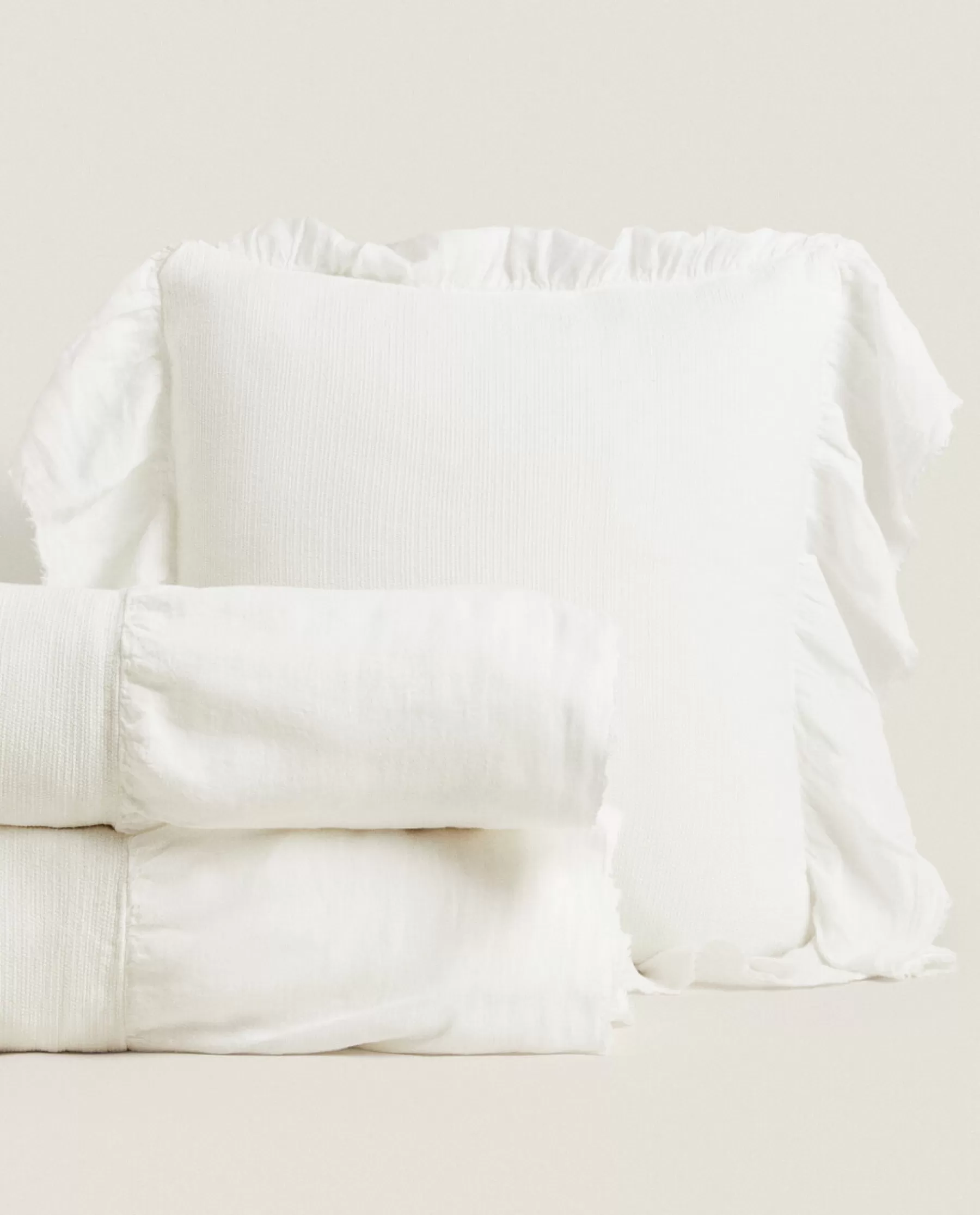 ZARA Home Linen Ruffle Bedspread | Bedspreads