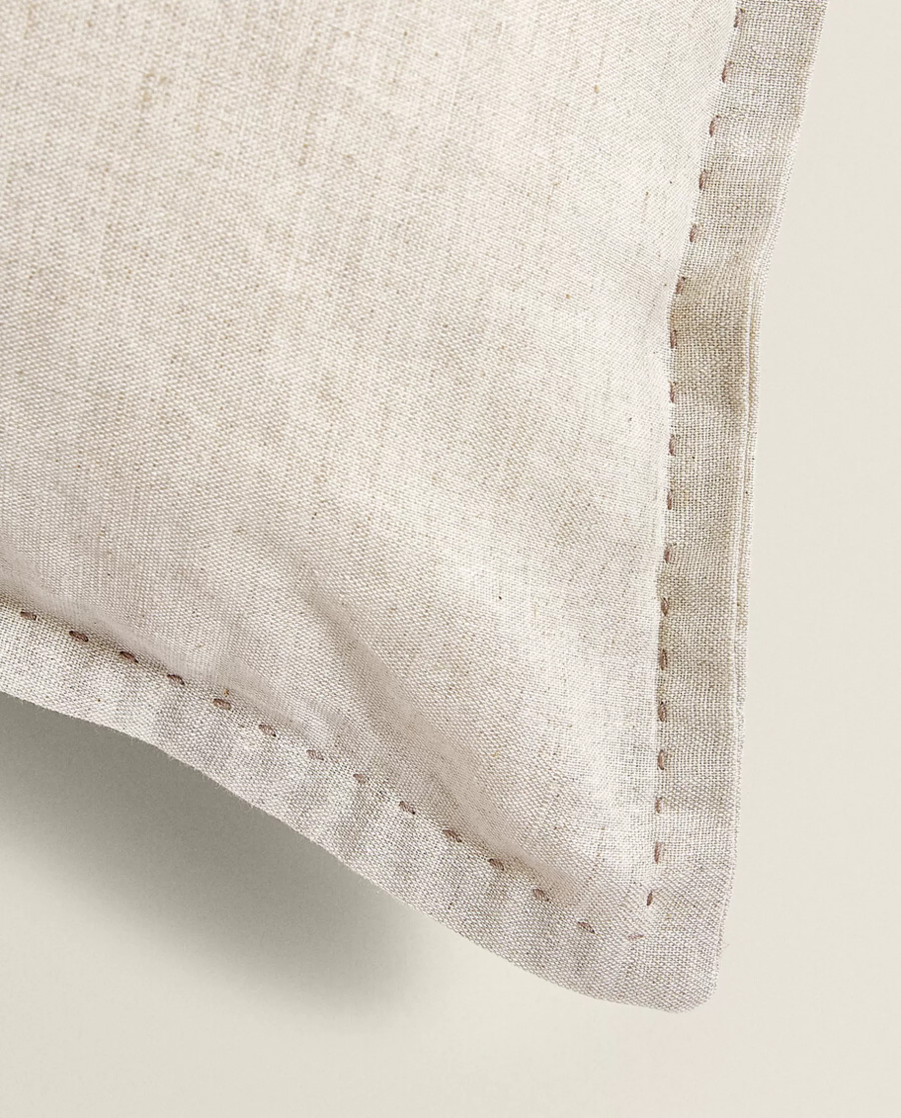 ZARA Home Linen Throw Pillow Cover | Quilts