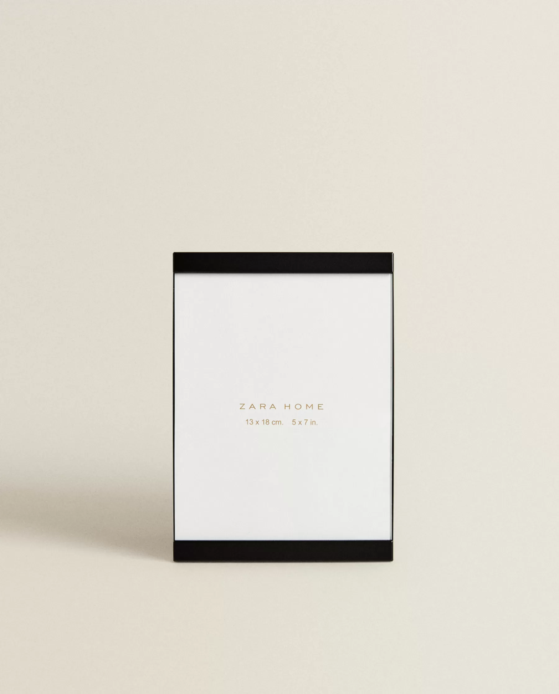 ZARA Home Metal Frame | Frames And Canvases