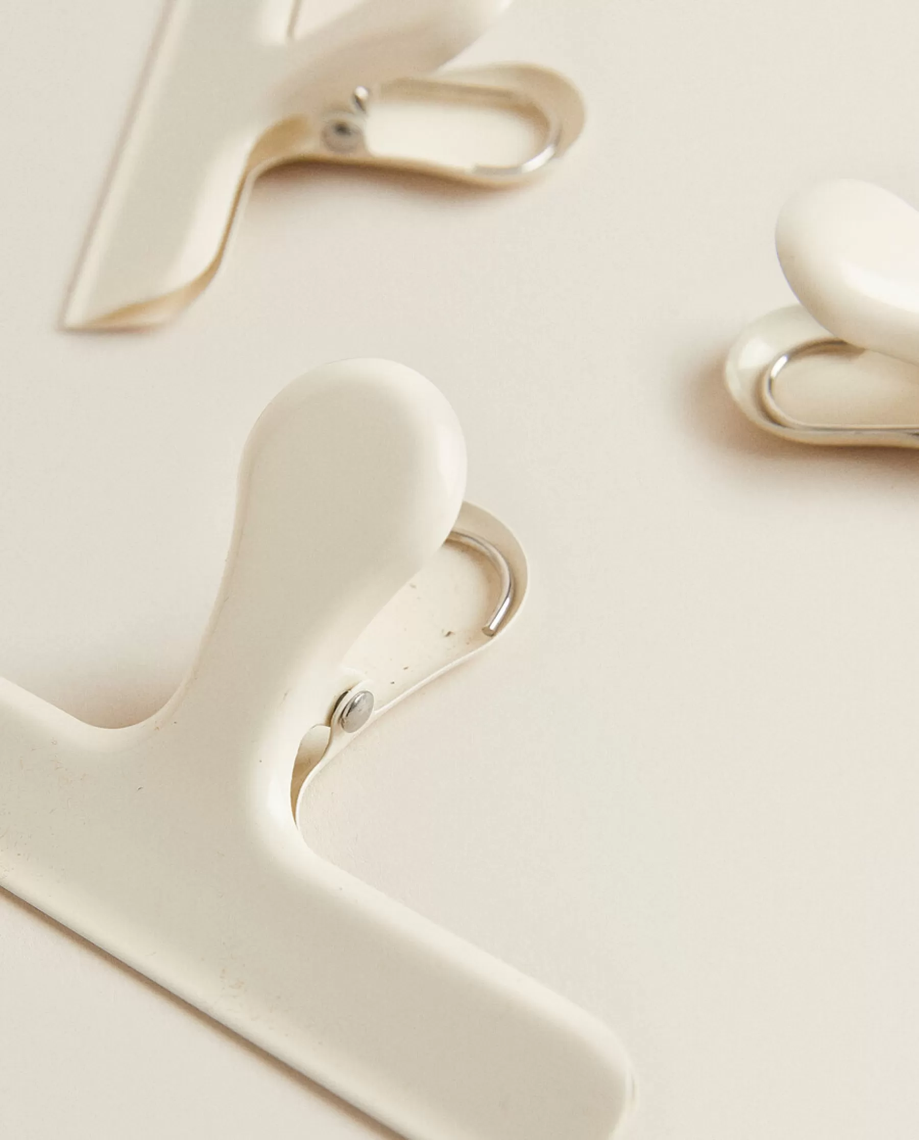 ZARA Home Metallic Clips (Set Of 3) | Storage