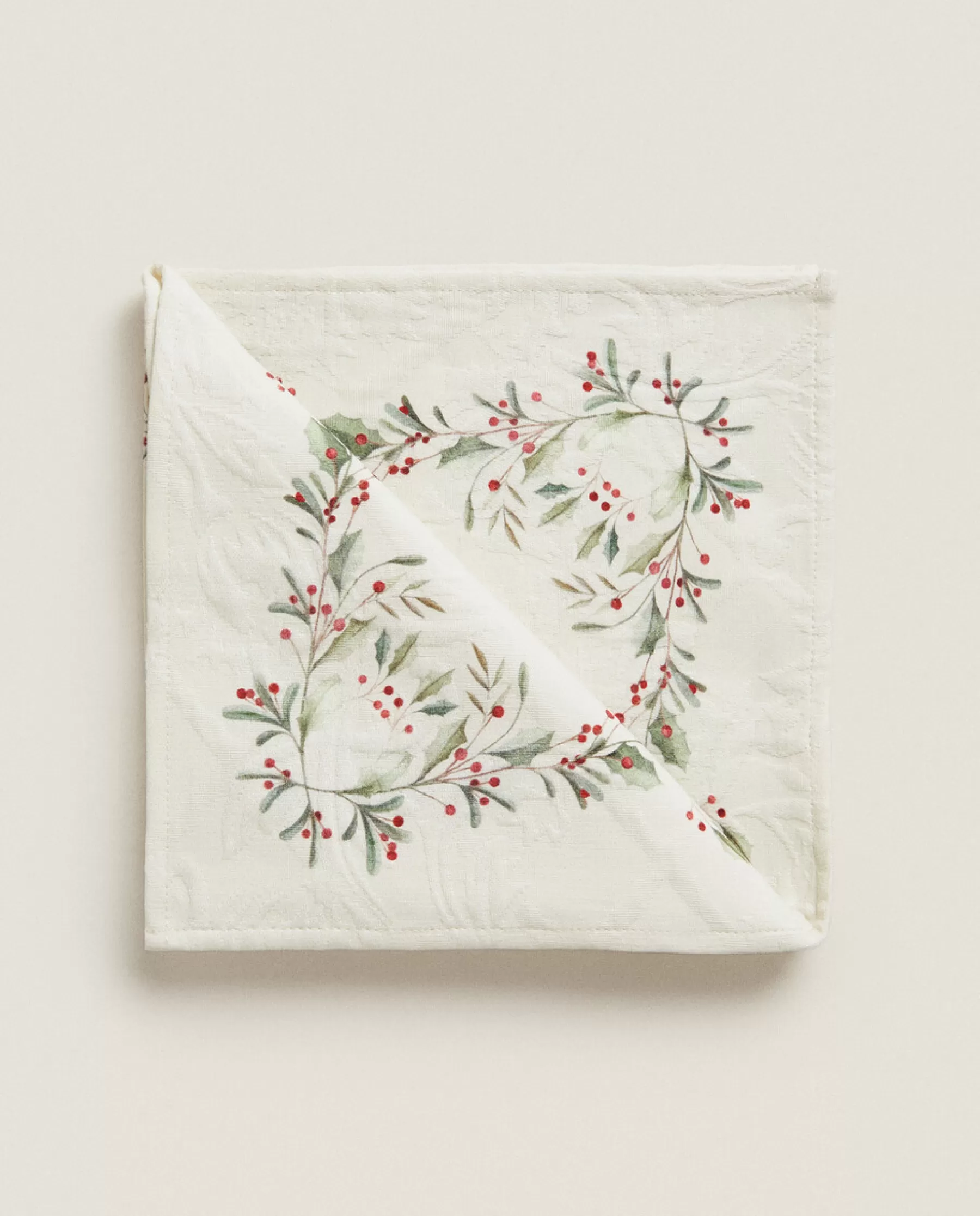 ZARA Home Pack Of Jacquard Cotton Napkins With Christmas Holly | Dining