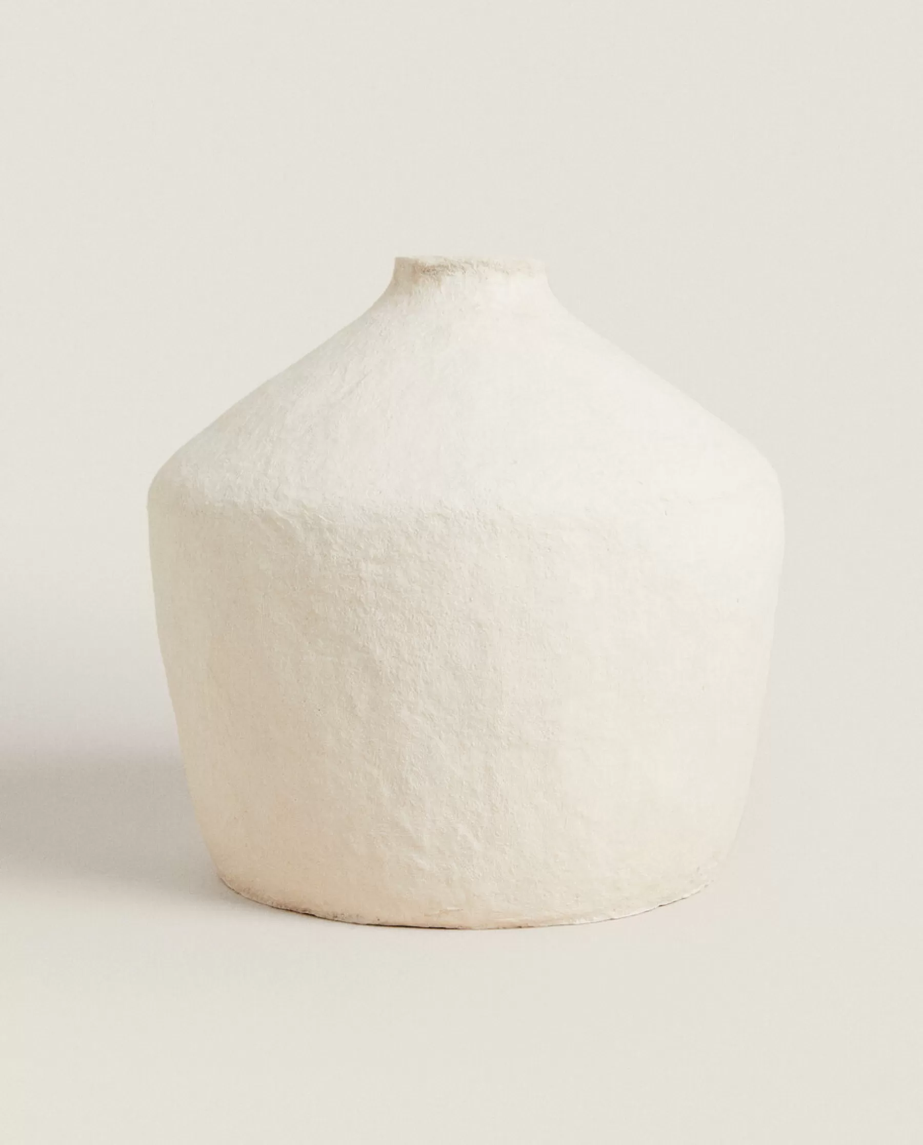 ZARA Home Papier-Mache Vase | Vases