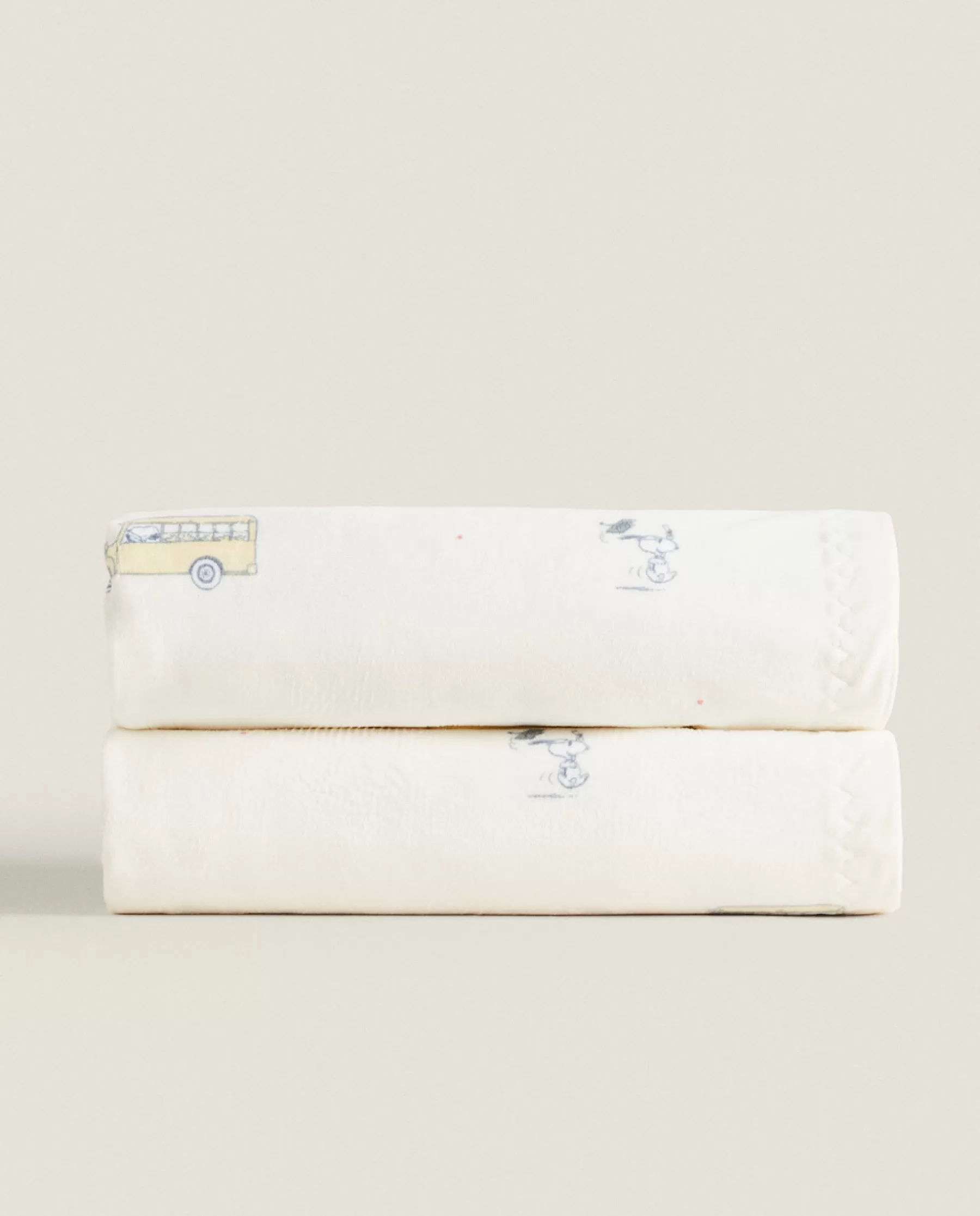 ZARA Home Peanuts™ Fleece Blanket | Blankets