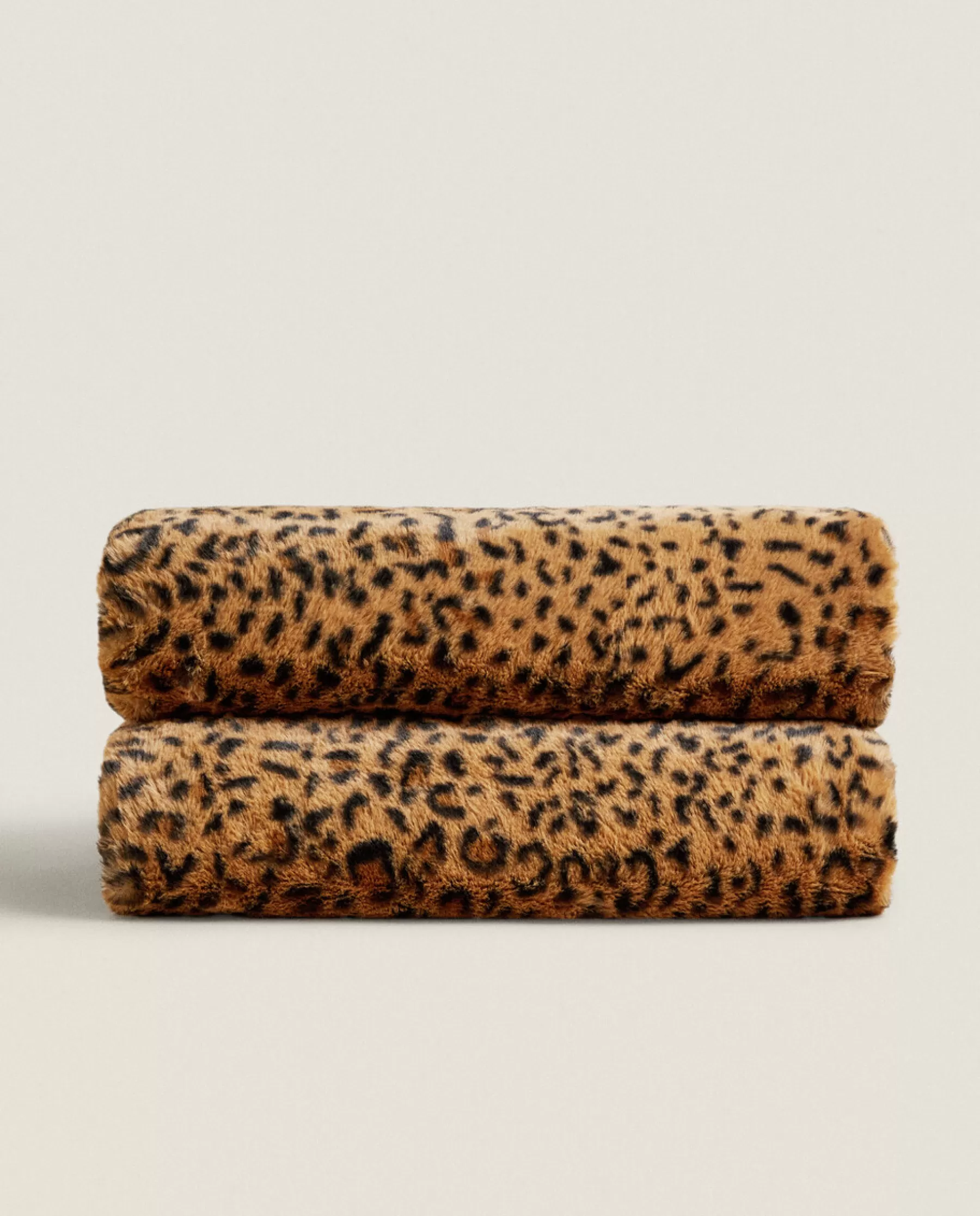 ZARA Home Print Blanket | Blankets