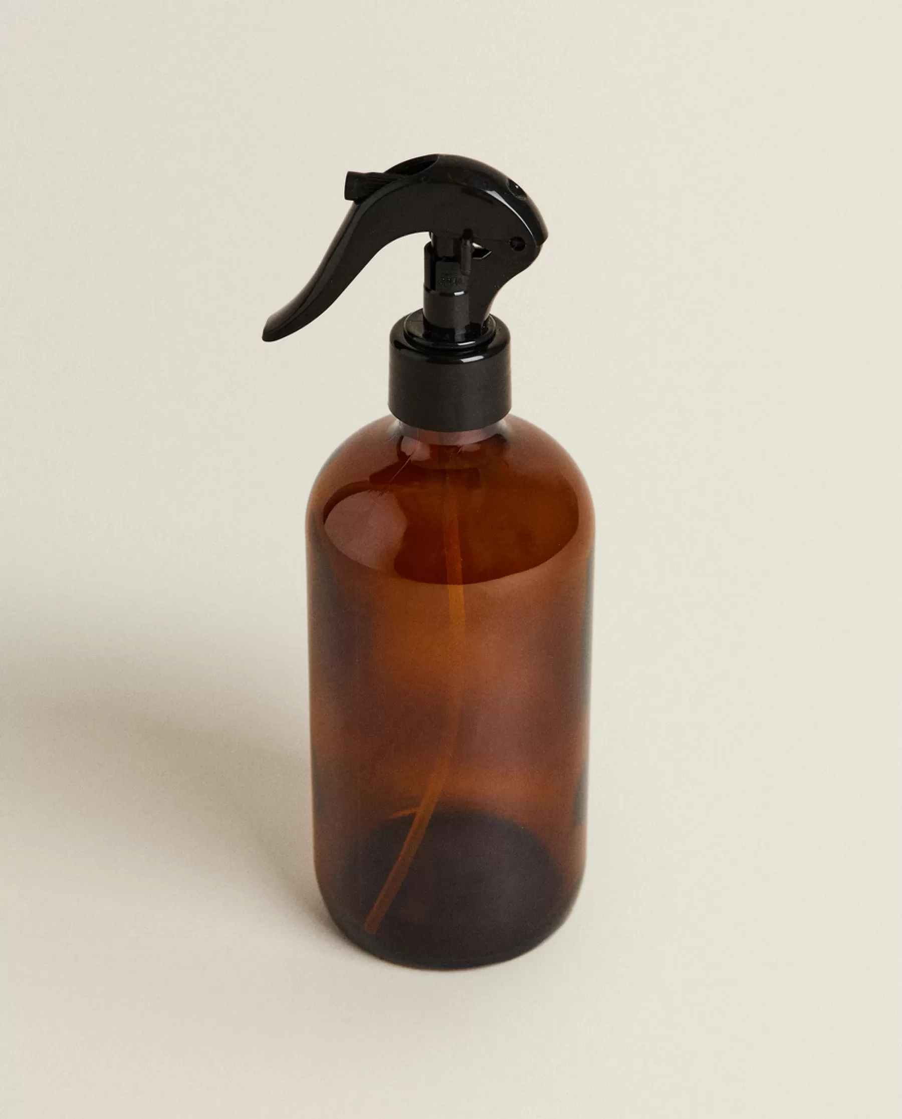 ZARA Home Refillable Glass Spray Bottle (16.91 Oz) | Cleaning