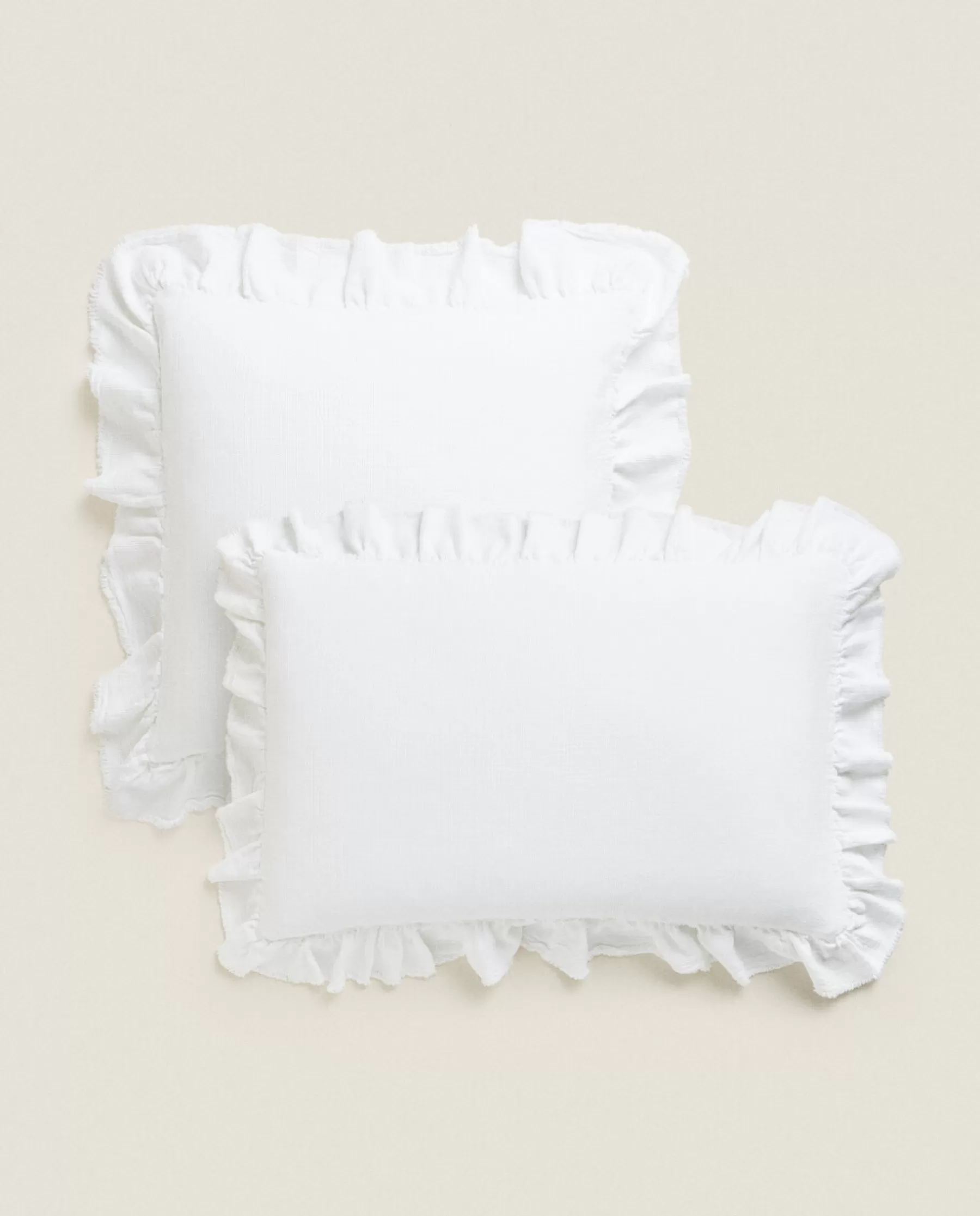 ZARA Home Ruffle Throw Pillow Cover | Bedspreads