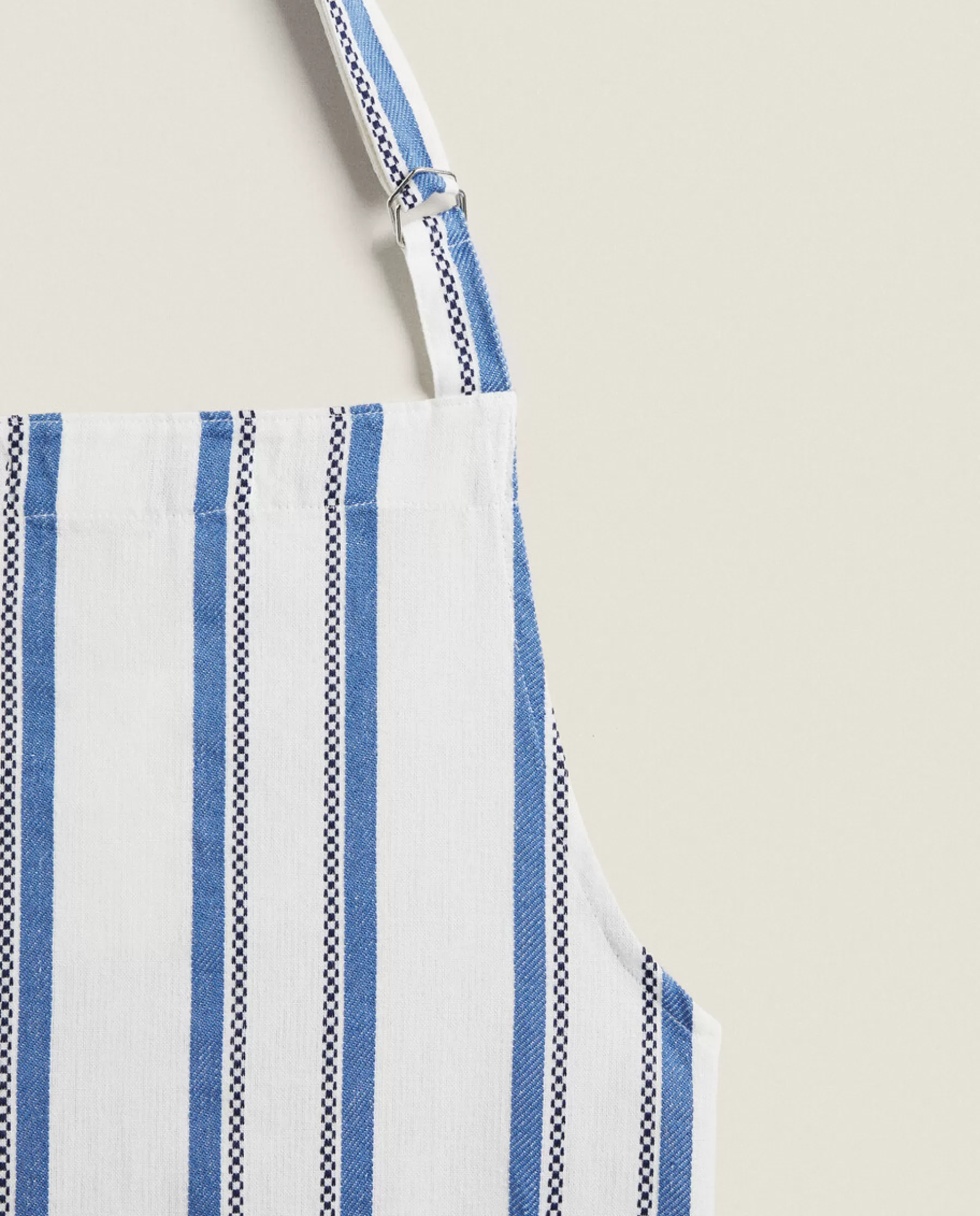 ZARA Home Stripe Dyed Thread Apron | Kitchen Towels, Aprons And Bags