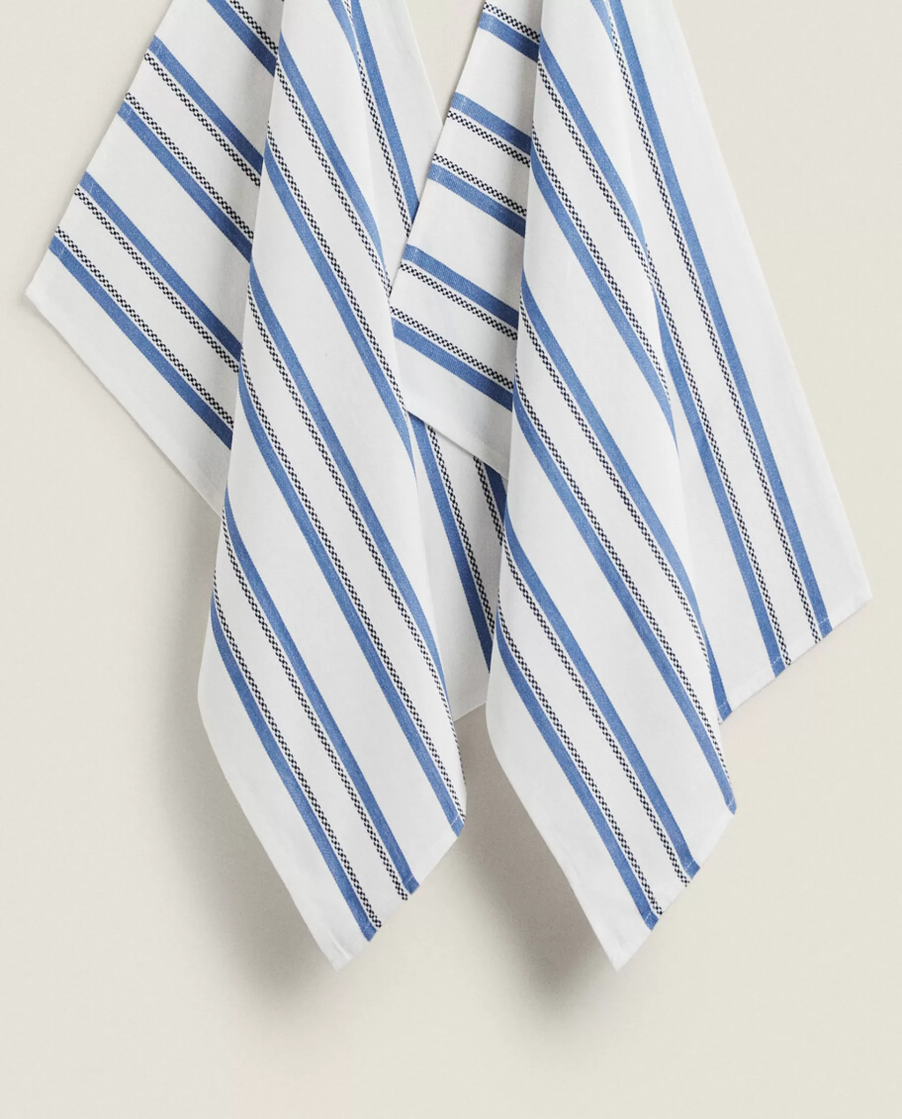 ZARA Home Striped Dyed Thread Kitchen Towel (Set Of 2) | Kitchen Towels, Aprons And Bags