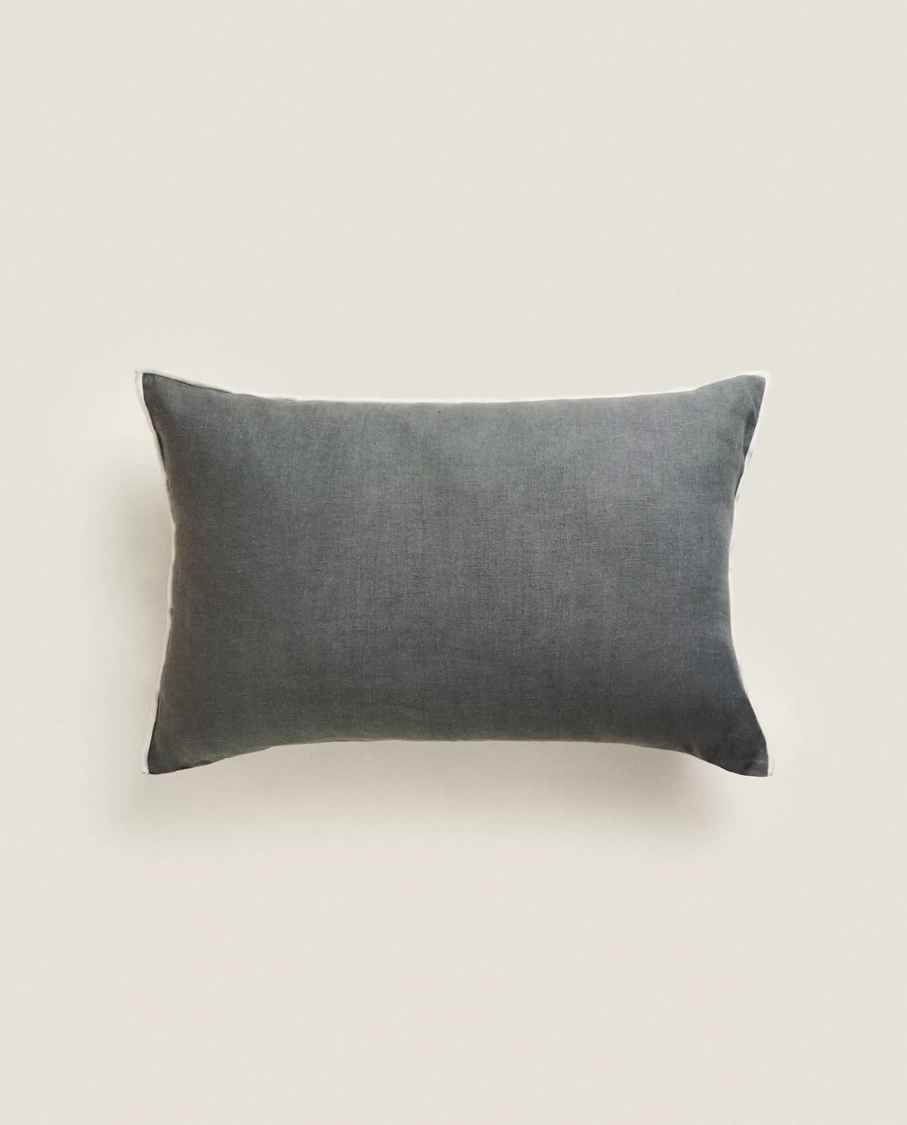 ZARA Home Throw Pillow Cover With Overlocking | Solid