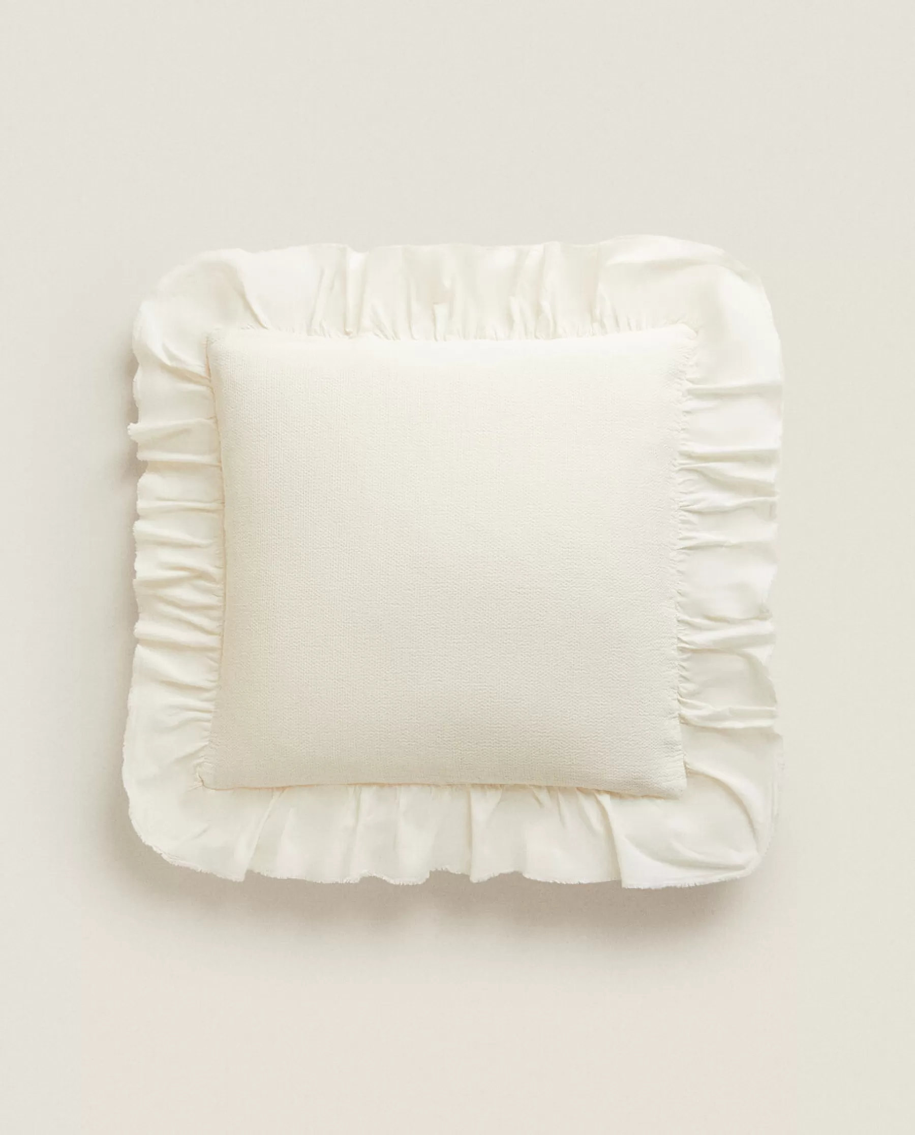 ZARA Home Throw Pillow With Ruffle Trim | Bedspreads