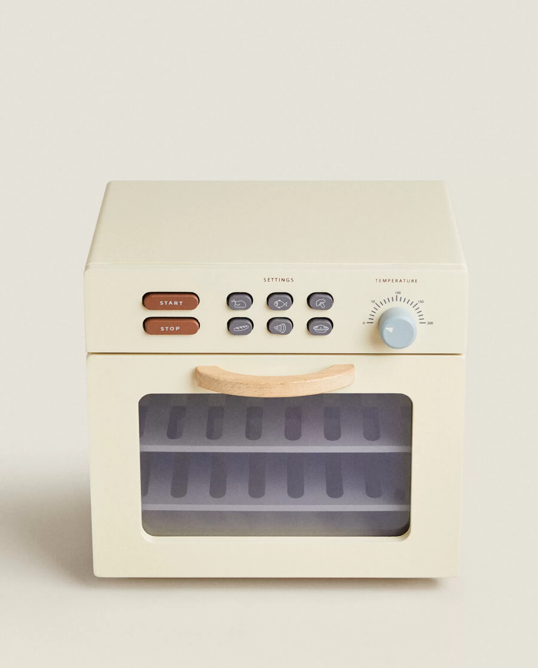 ZARA Home Toy Oven | Playing