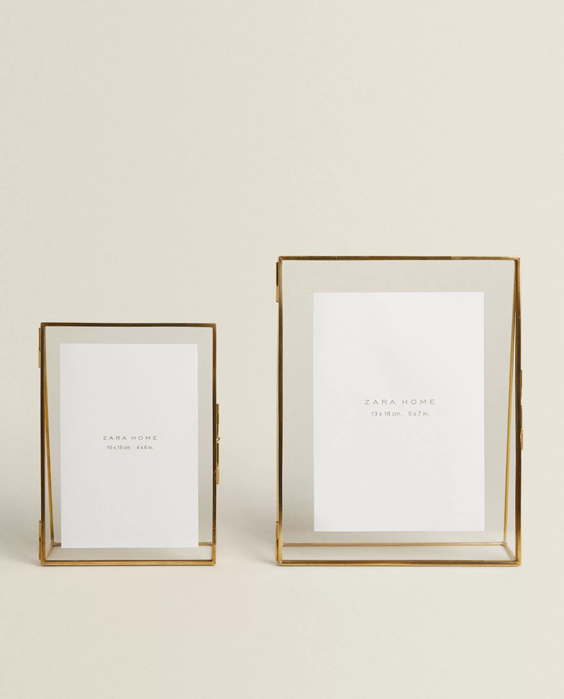 ZARA Home Triangular Frame | Frames And Canvases