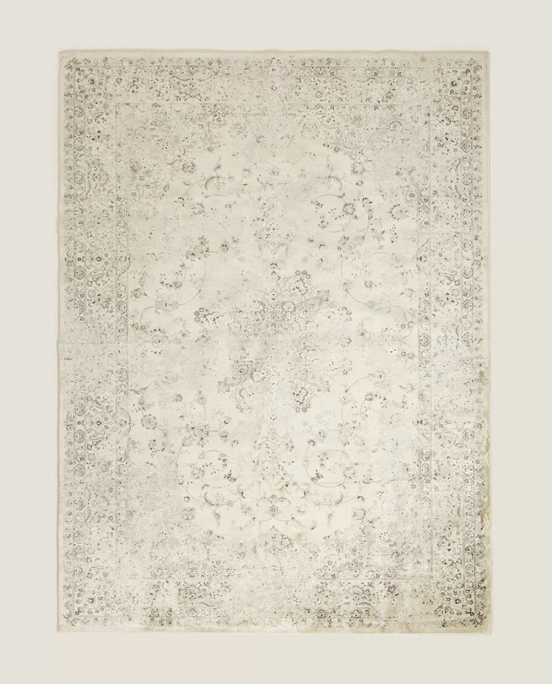 ZARA Home Vintage-Effect Rug | Vintage Design