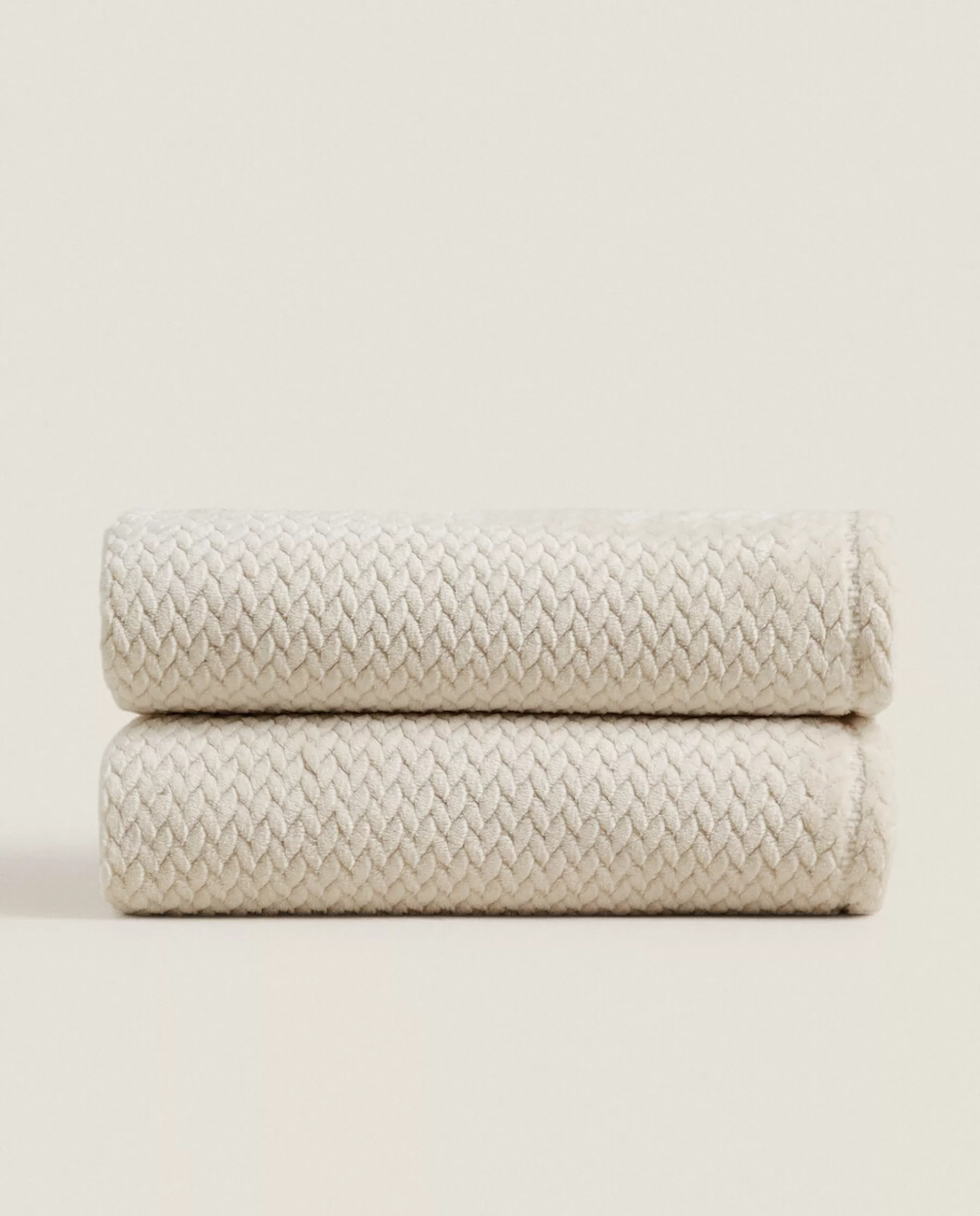 ZARA Home Weave Textured Fleece Blanket | Blankets