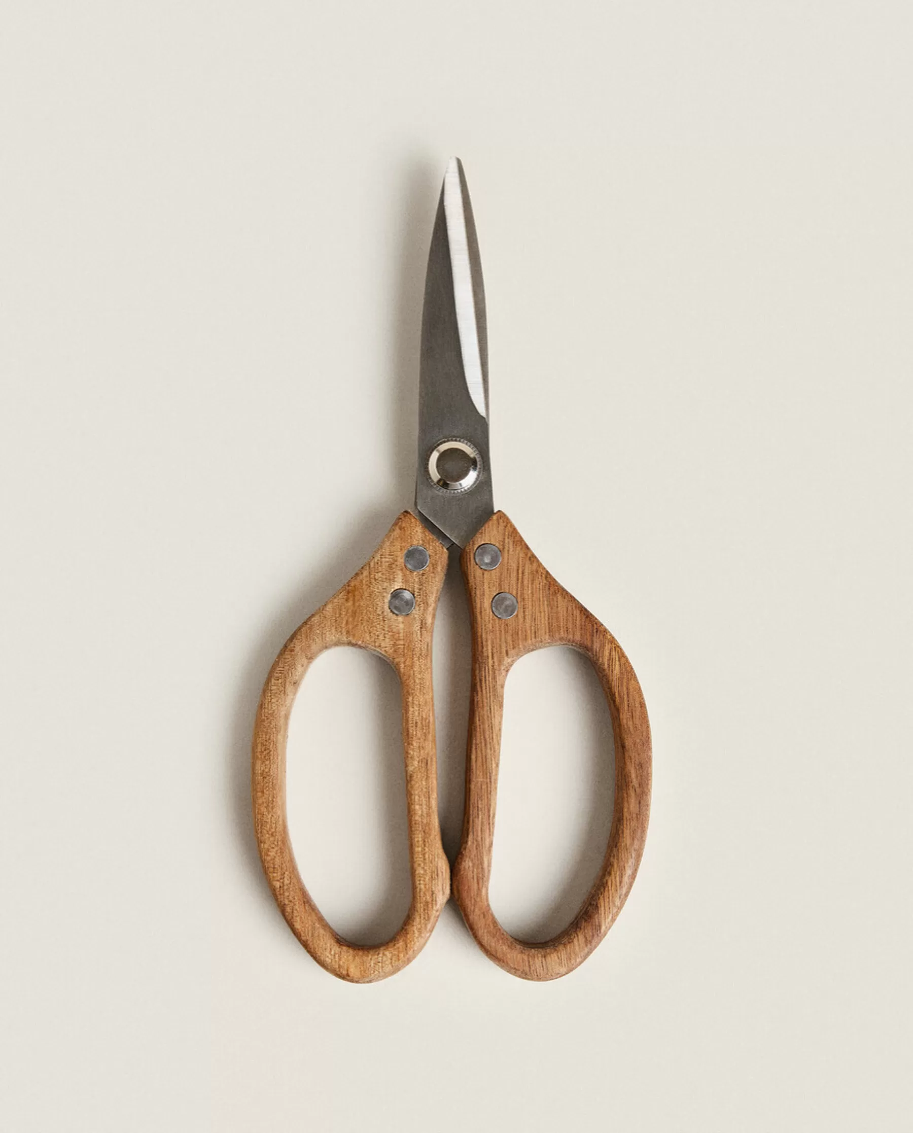 ZARA Home Wooden Kitchen Scissors | Kitchen Utensils