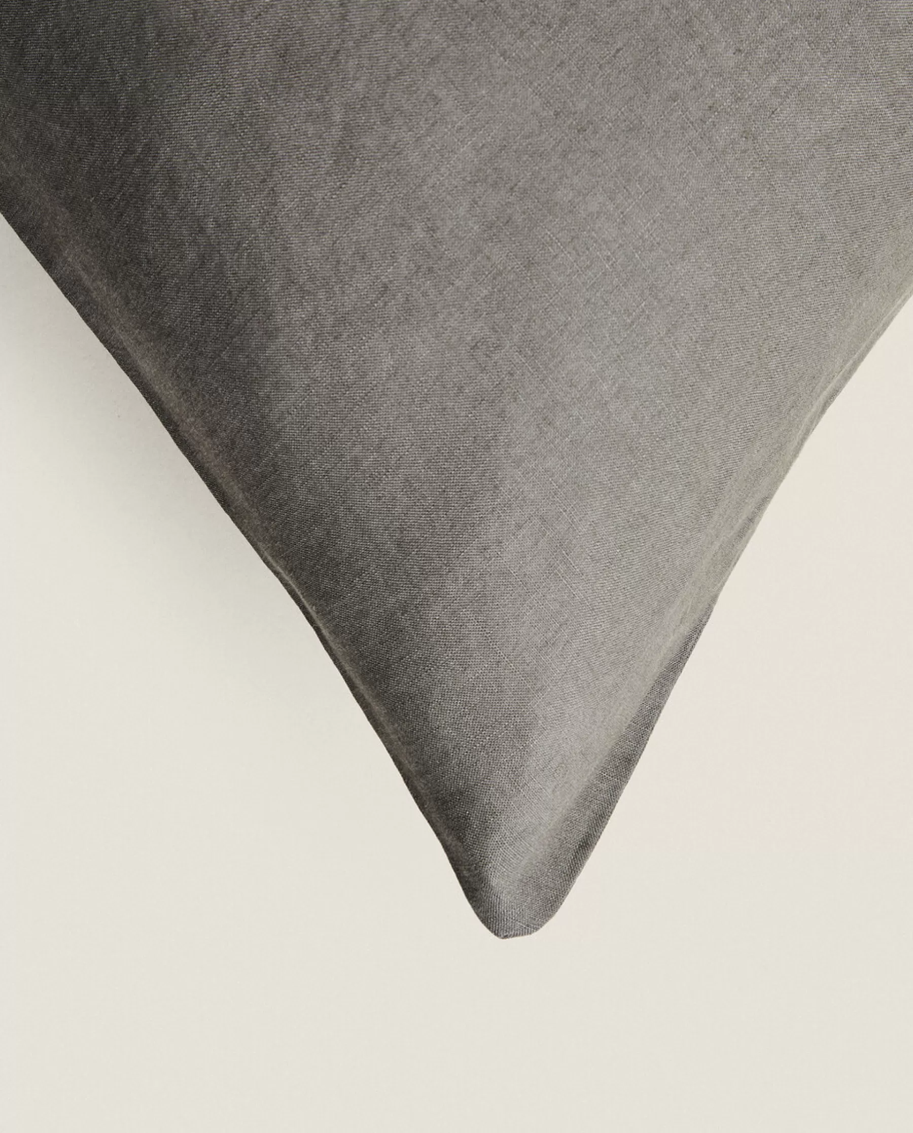 ZARA Home Xxl Throw Pillow Cover | Solid